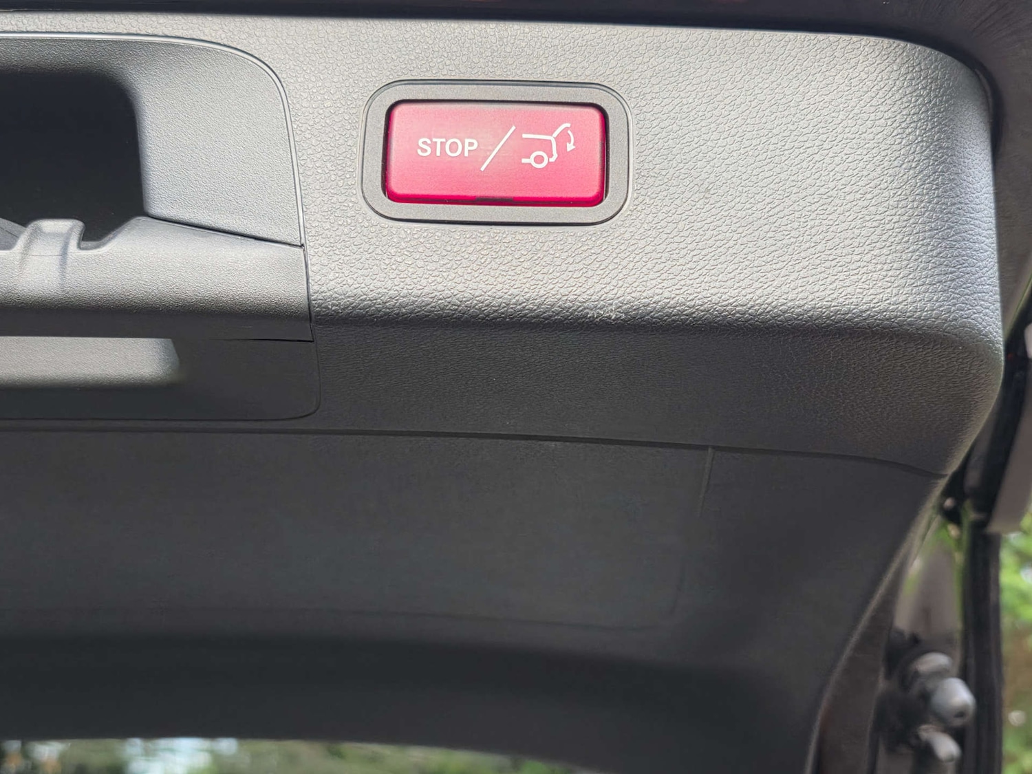 Used Mercedes-Benz GLC 2018 for sale - 76985172: Photo 43