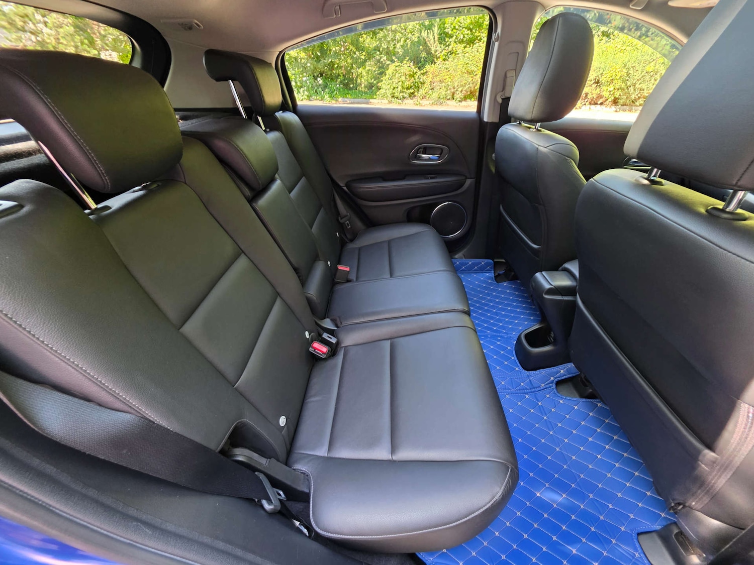 Used Honda HR-V 2015 for sale - 76556001: Photo 16