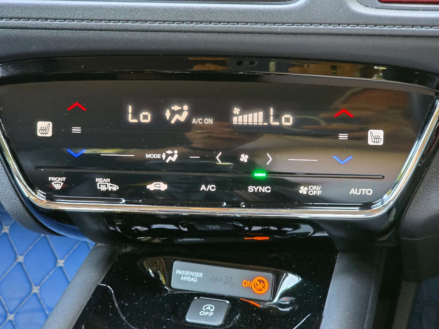 Used Honda HR-V 2015 for sale - 76556001: Photo 21