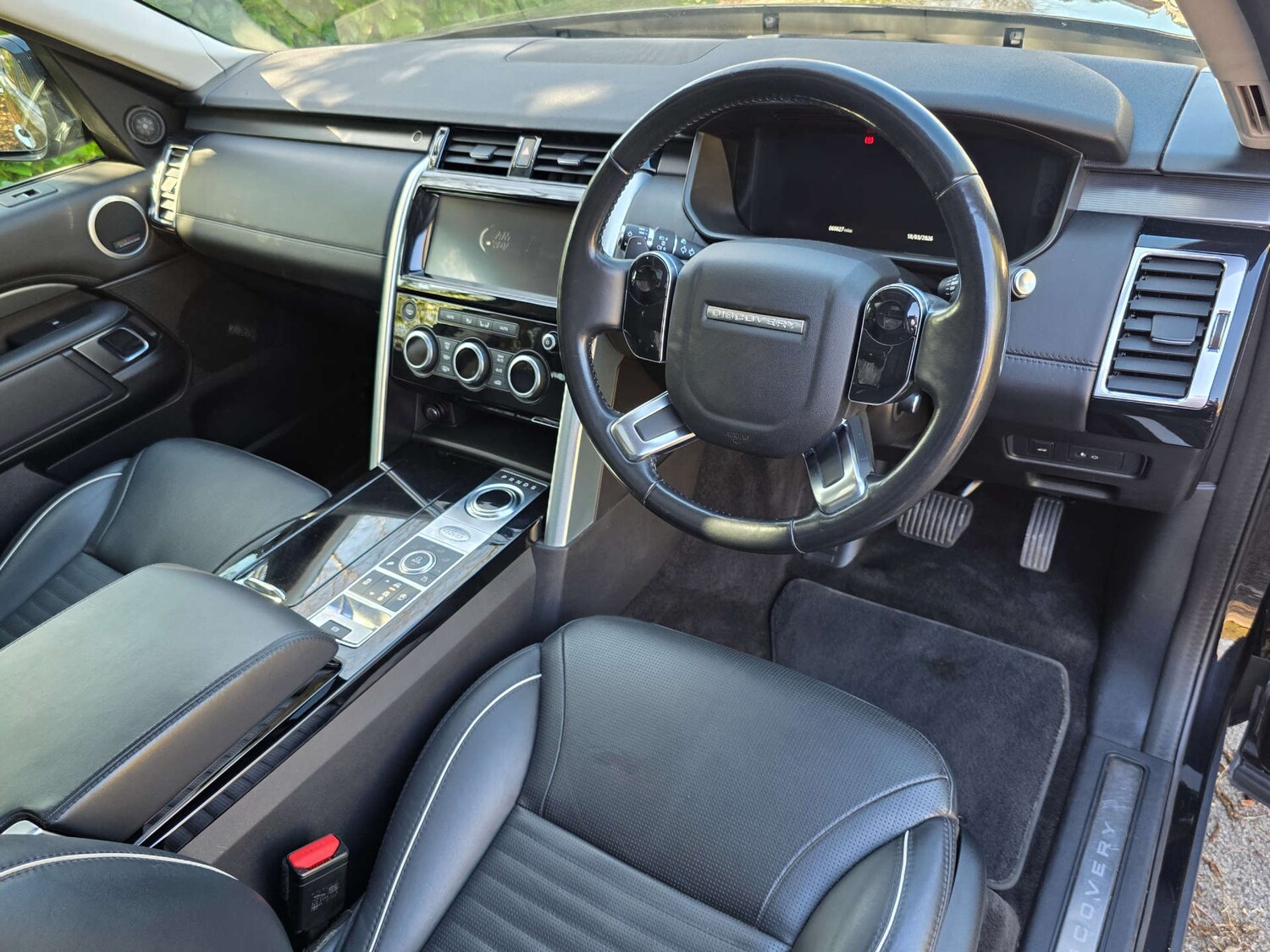 Used Land Rover Discovery 2020 for sale - 77916391: Photo 16