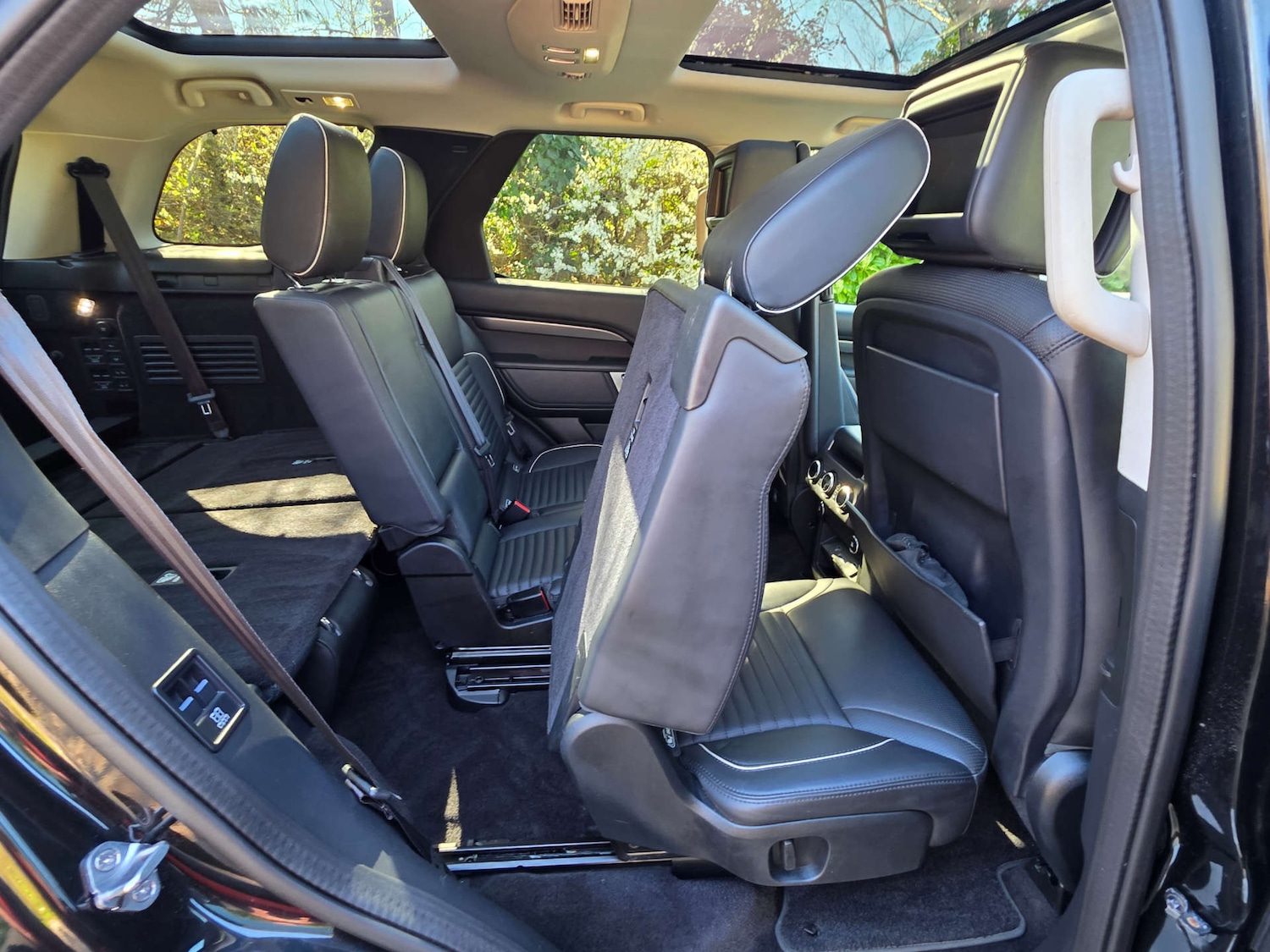 Used Land Rover Discovery 2020 for sale - 77916391: Photo 22