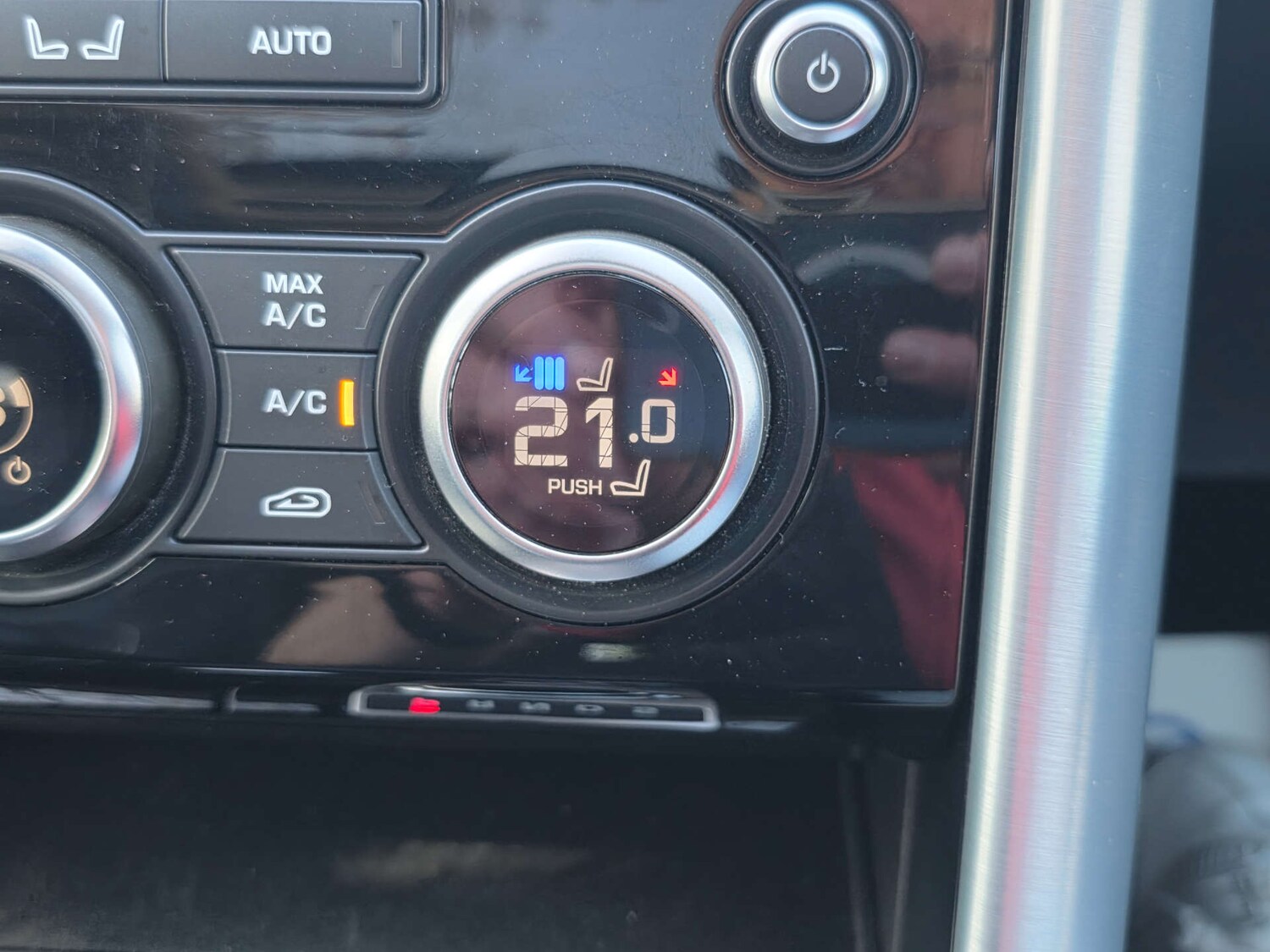 Used Land Rover Discovery 2020 for sale - 77916391: Photo 42