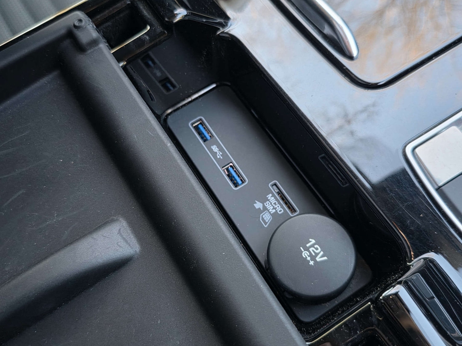 Used Land Rover Discovery 2020 for sale - 77916391: Photo 44