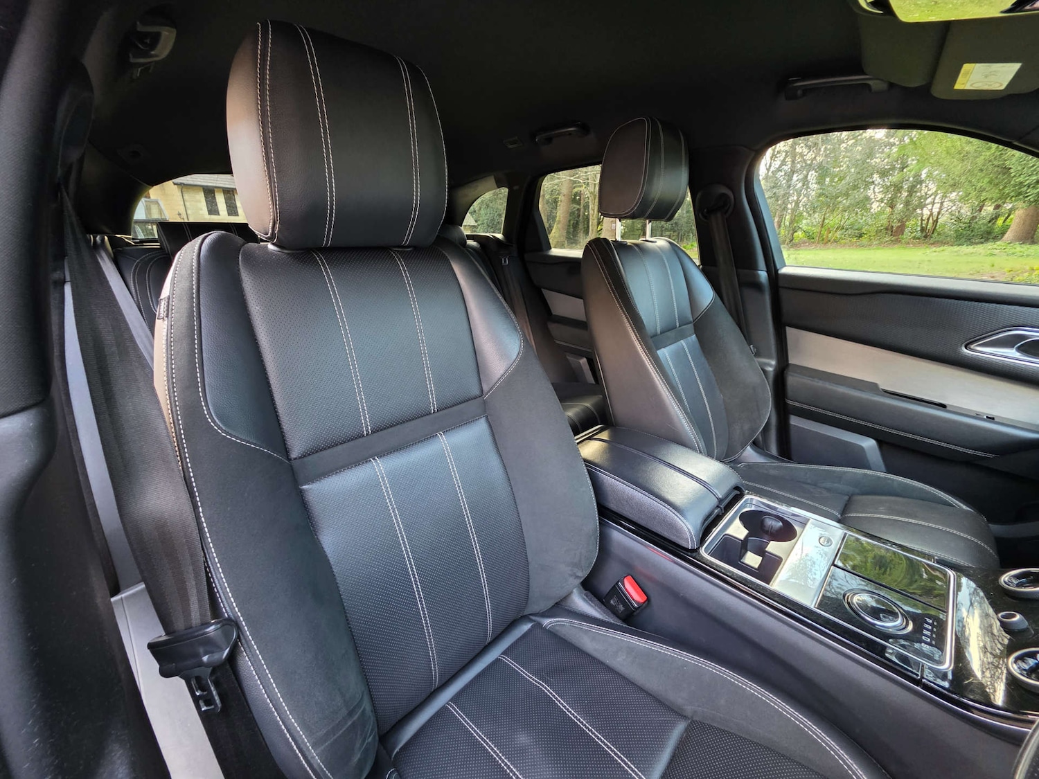 Used Land Rover Range Rover Velar 2019 for sale - 78016396: Photo 14