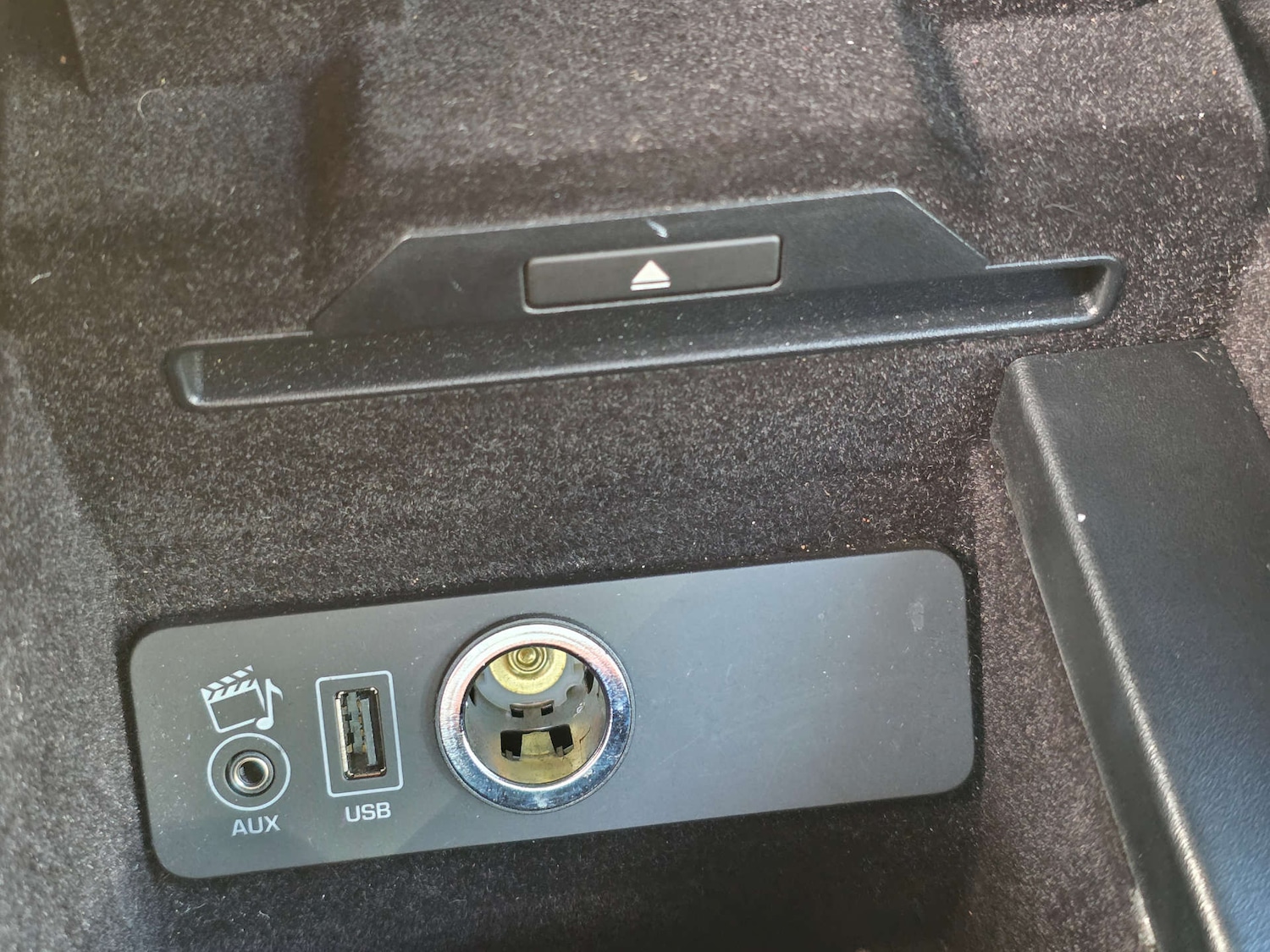 Used Jaguar F-Type 2014 for sale - 77494137: Photo 40