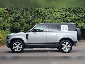Used Land Rover Defender 2021 for sale - 75344658: Photo