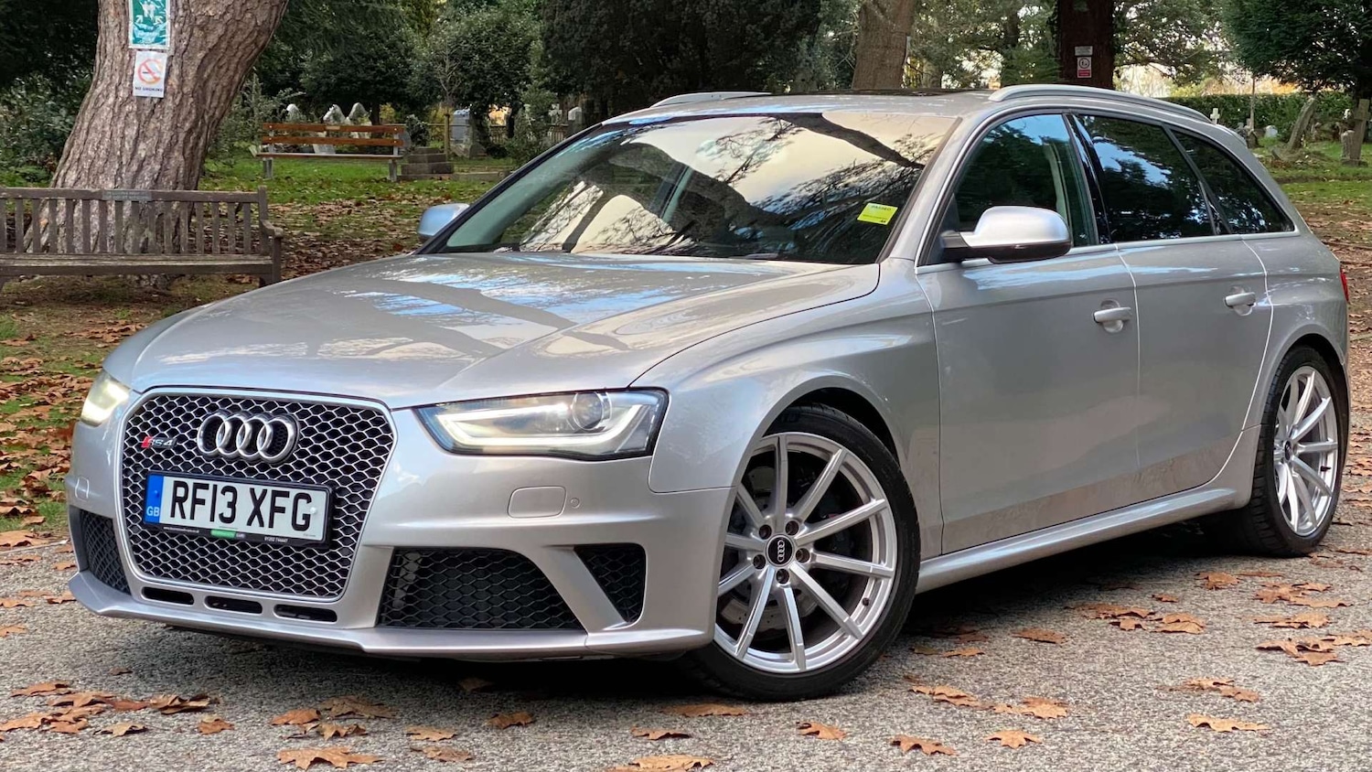 Used Audi A4 2013 for sale - 76640016: Photo 2