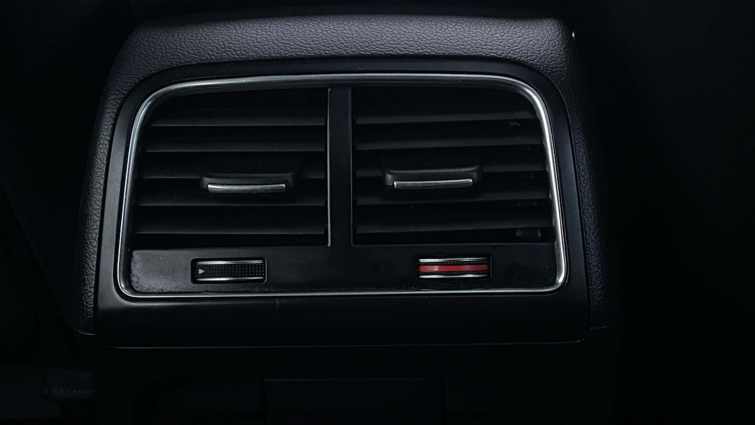 Used Audi A4 2013 for sale - 76640016: Photo 28