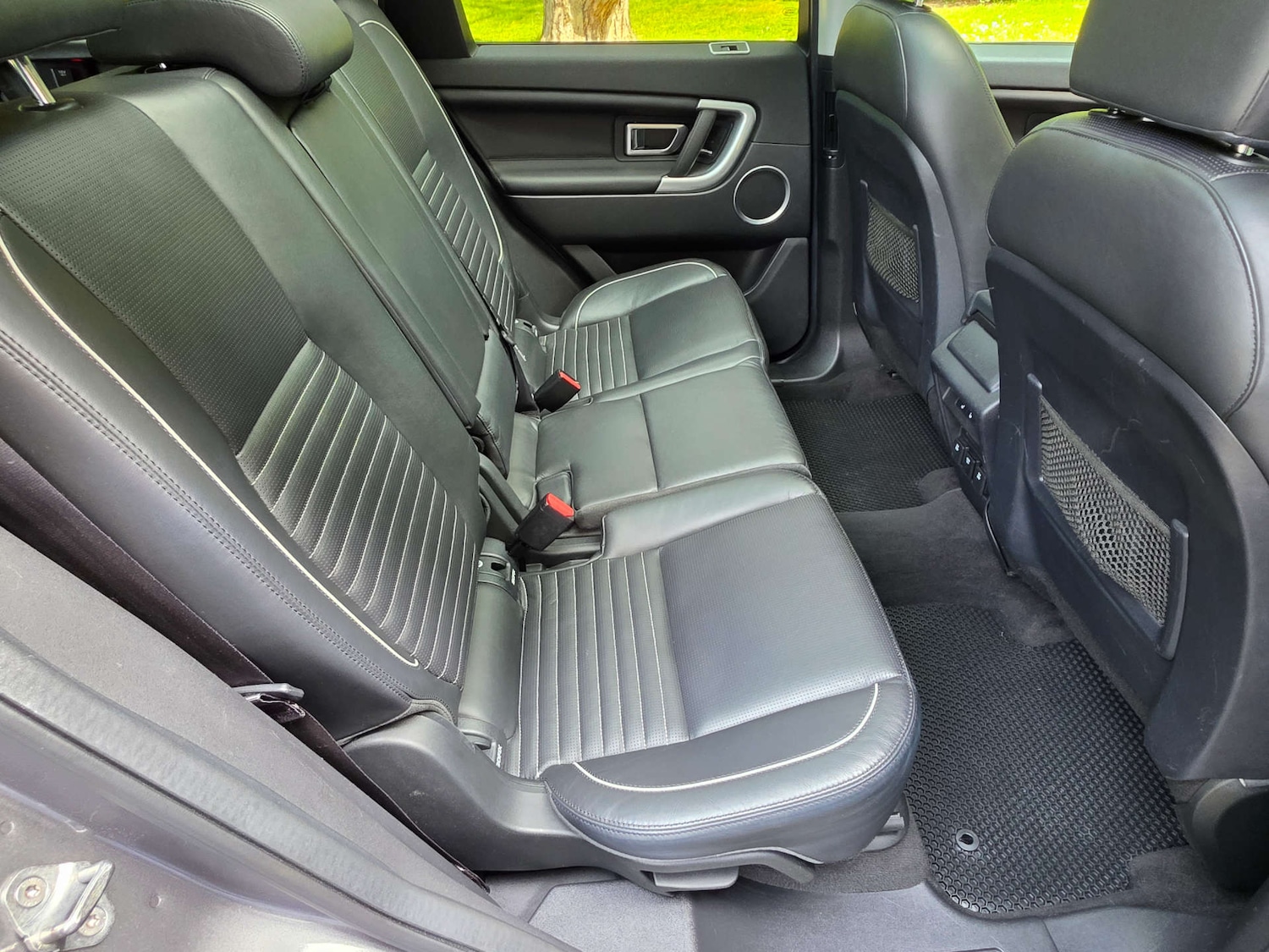 Used Land Rover Discovery Sport 2017 for sale - 76531549: Photo 13