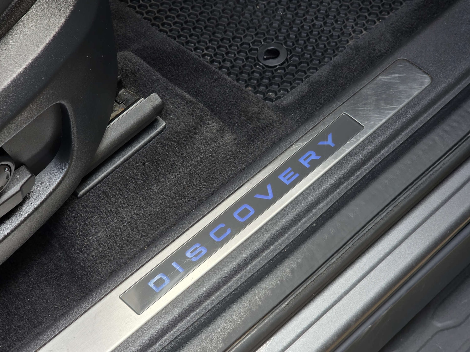 Used Land Rover Discovery Sport 2017 for sale - 76531549: Photo 26