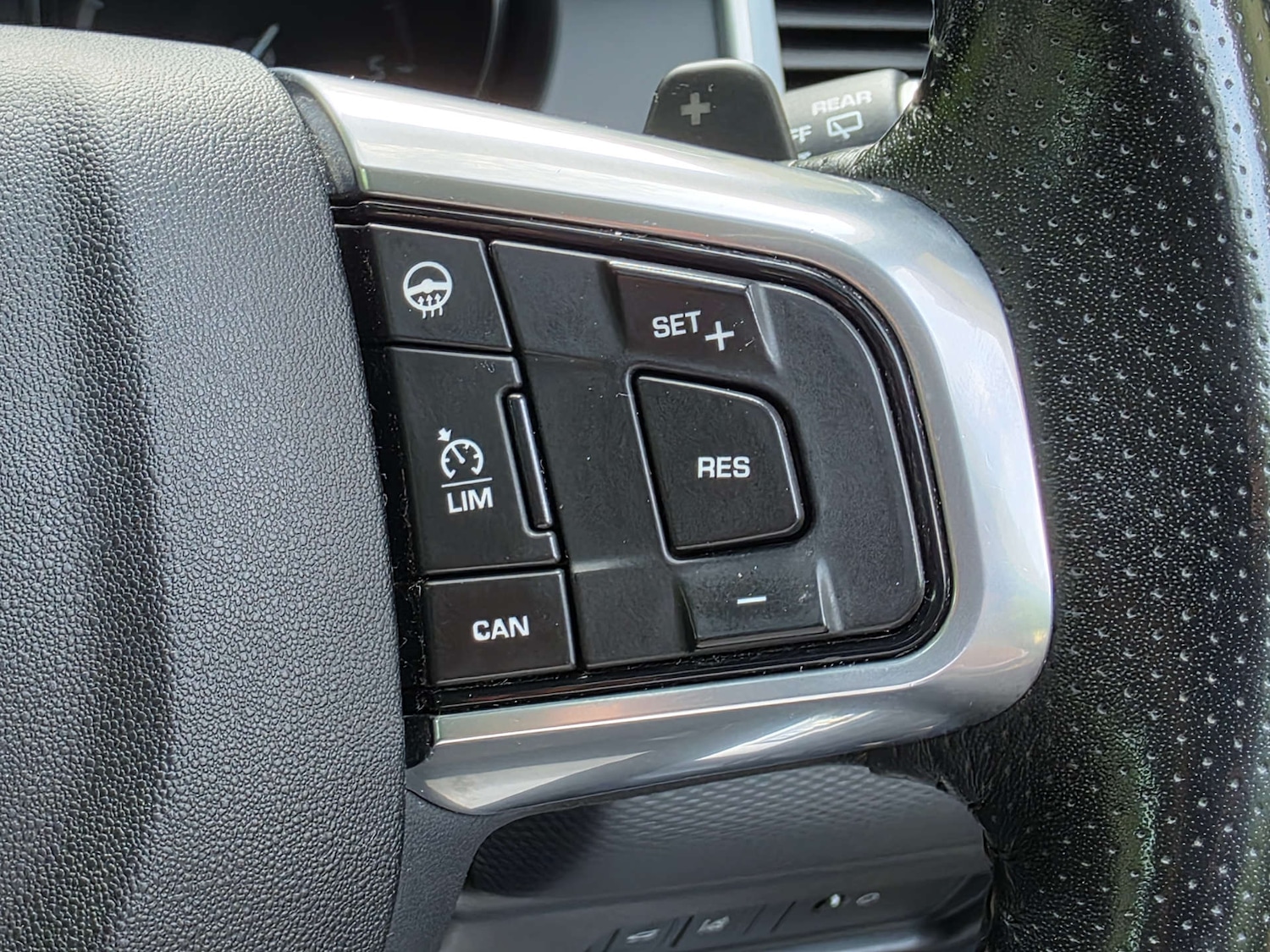 Used Land Rover Discovery Sport 2017 for sale - 76531549: Photo 52