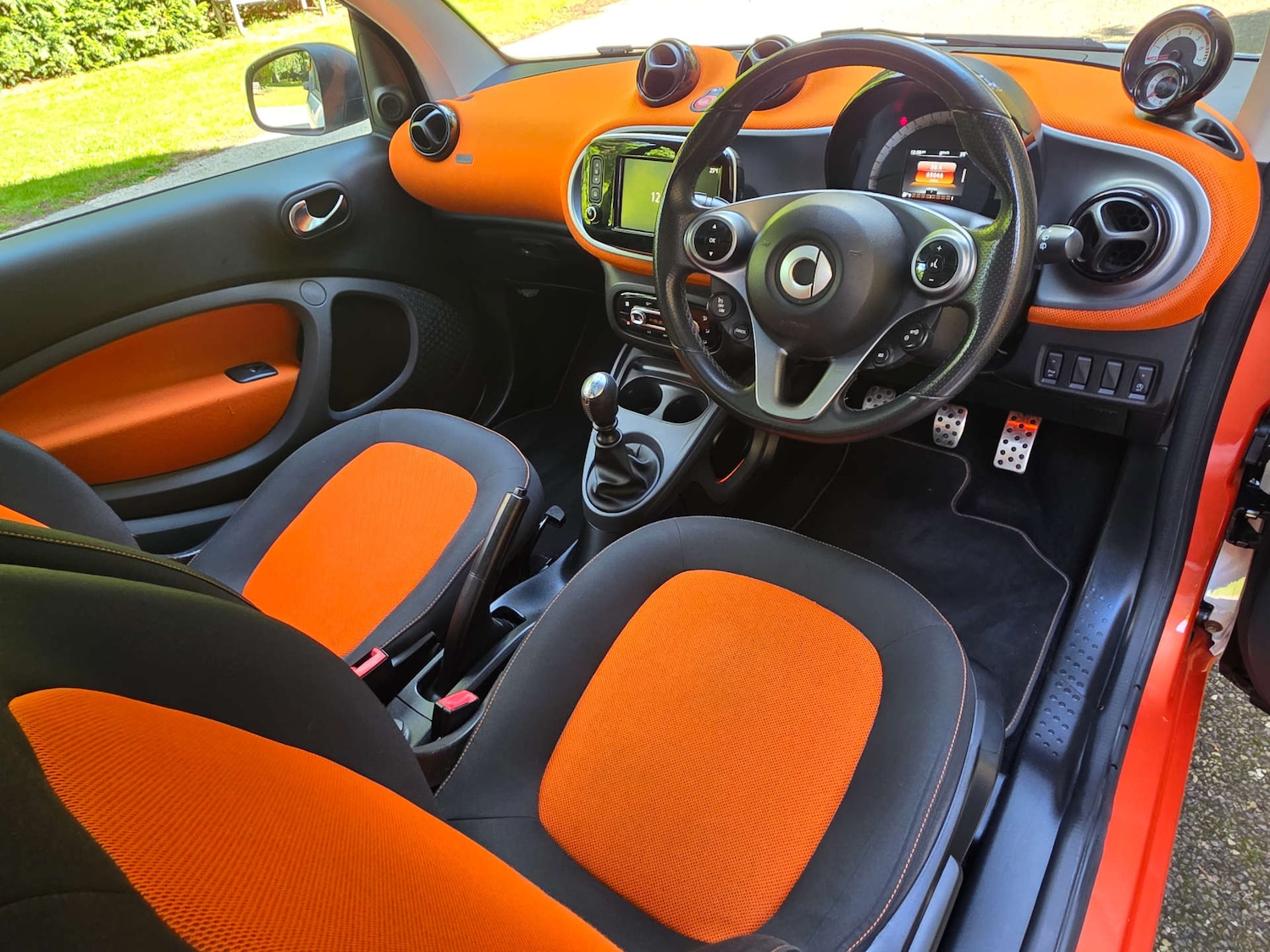 Used smart fortwo 2015 for sale - 76115713: Photo 11