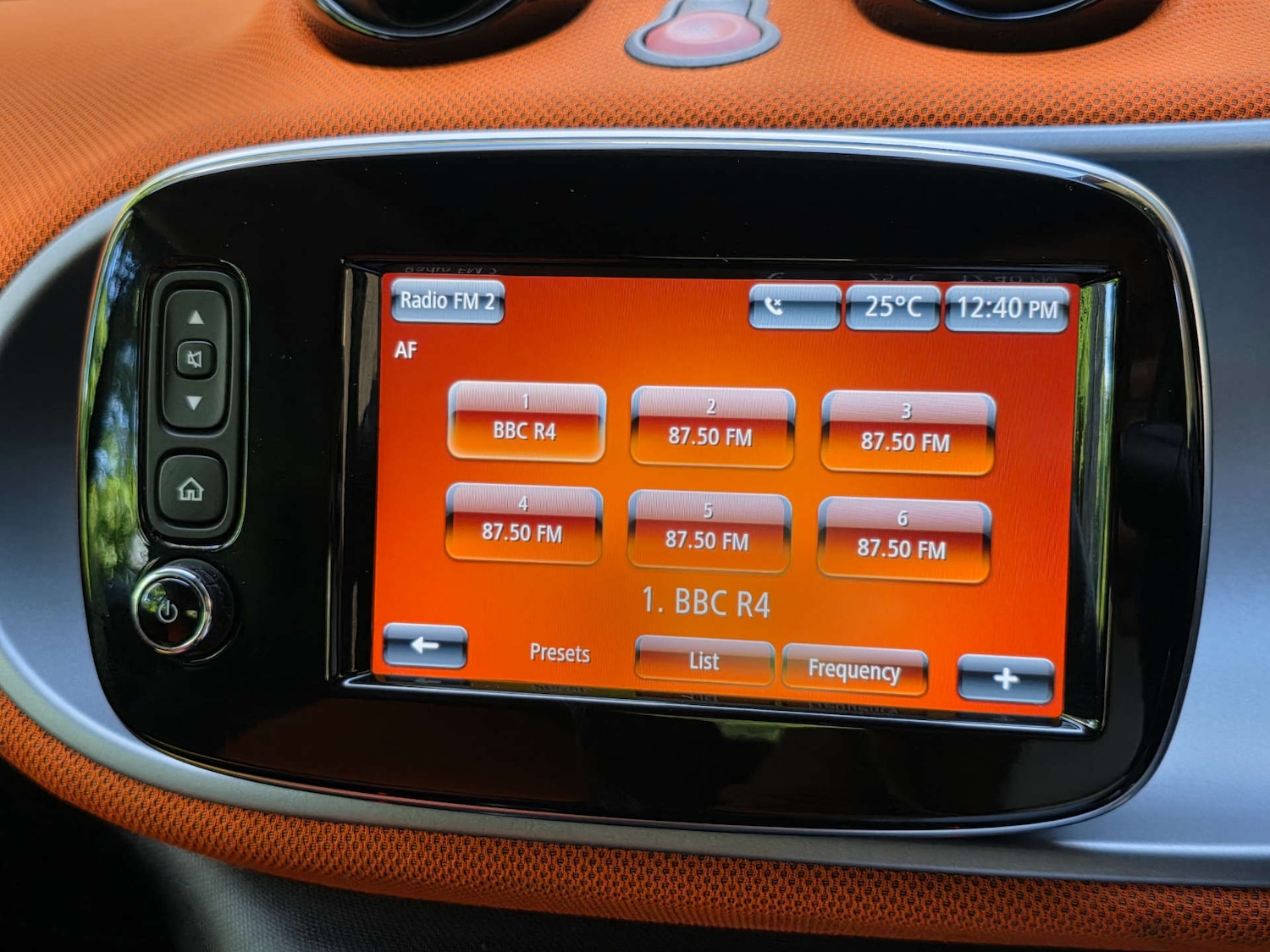 Used smart fortwo 2015 for sale - 76115713: Photo 44