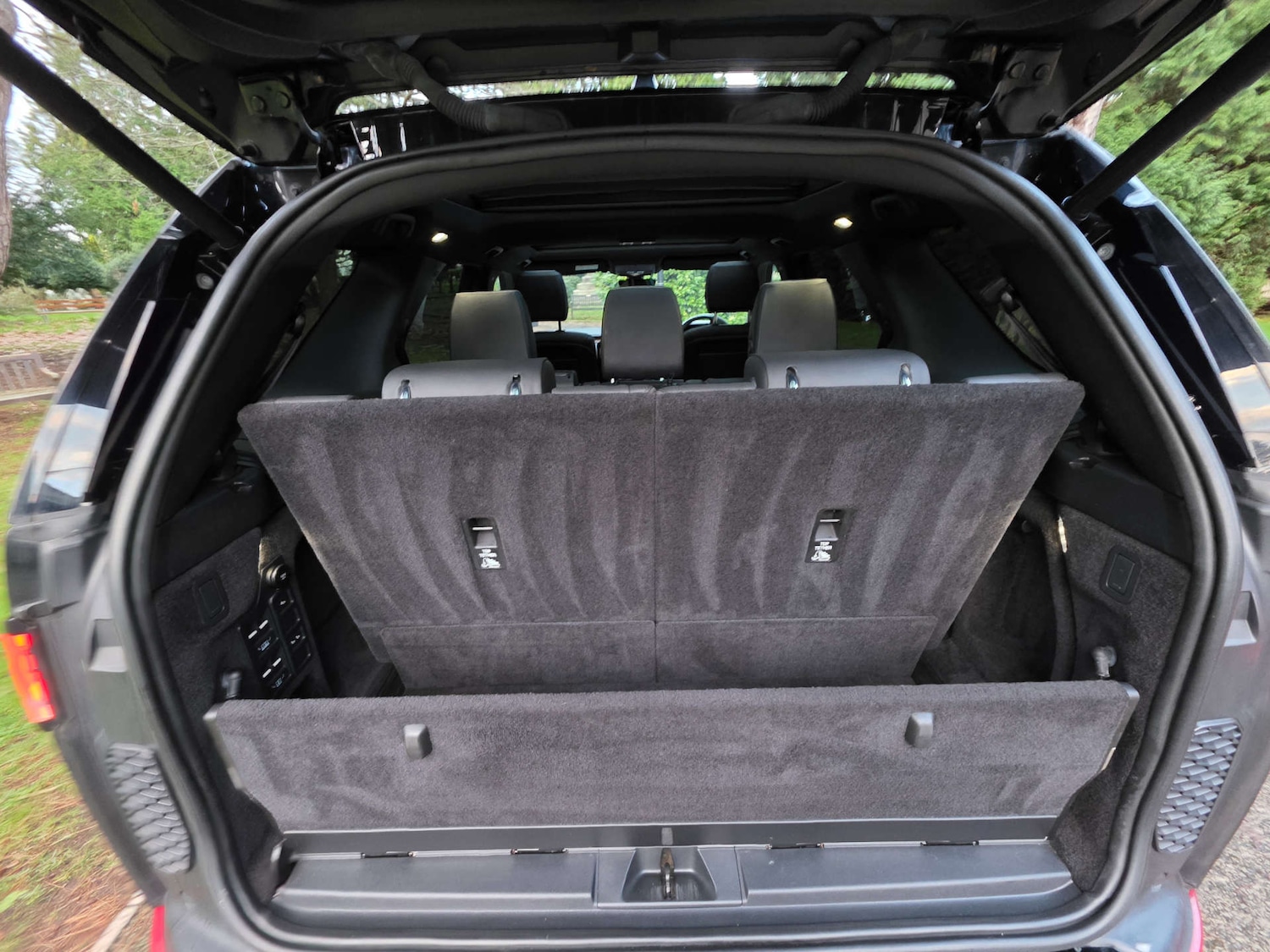 Used Land Rover Discovery 2019 for sale - 77025215: Photo 14