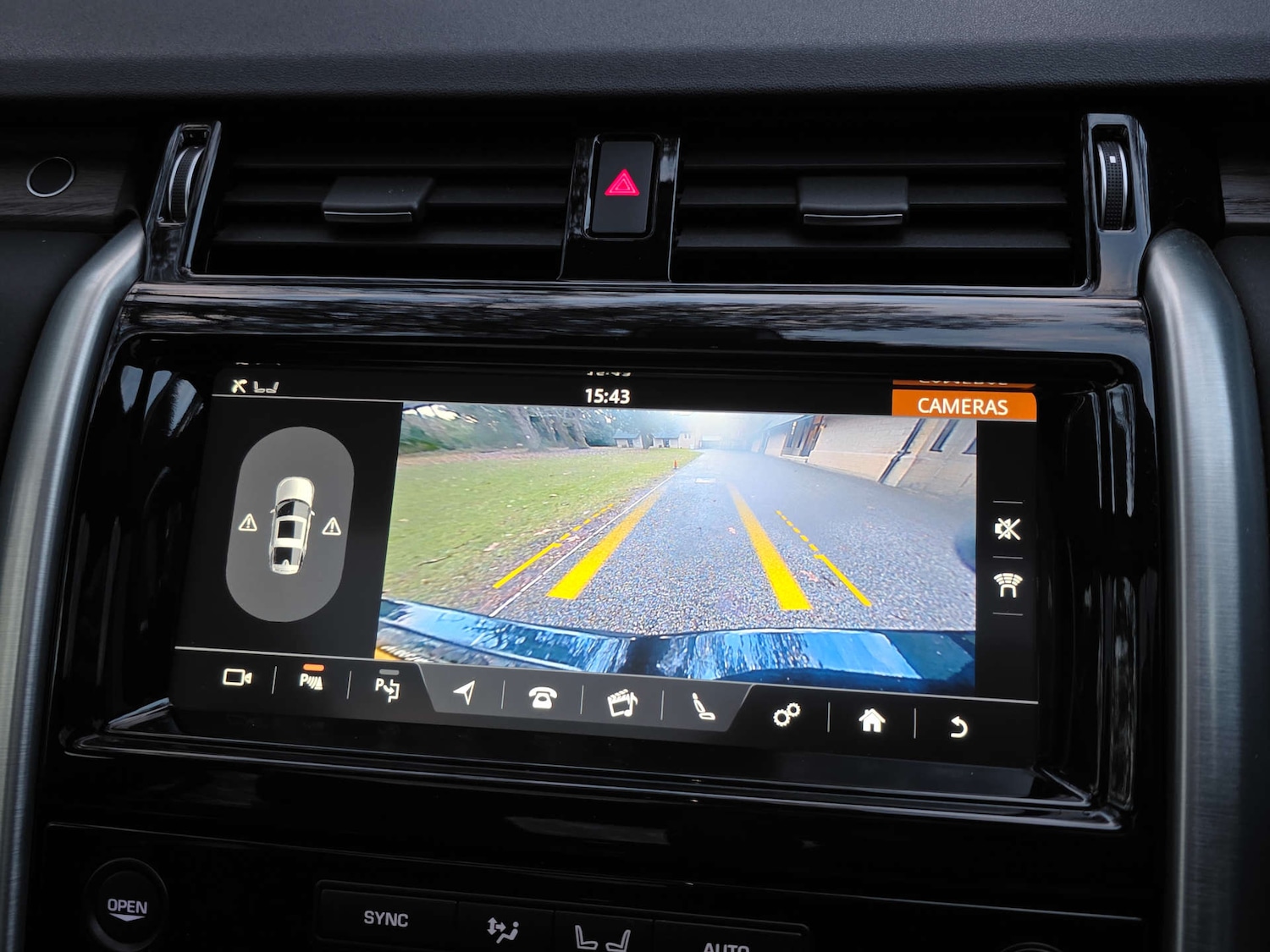 Used Land Rover Discovery 2019 for sale - 77025215: Photo 26