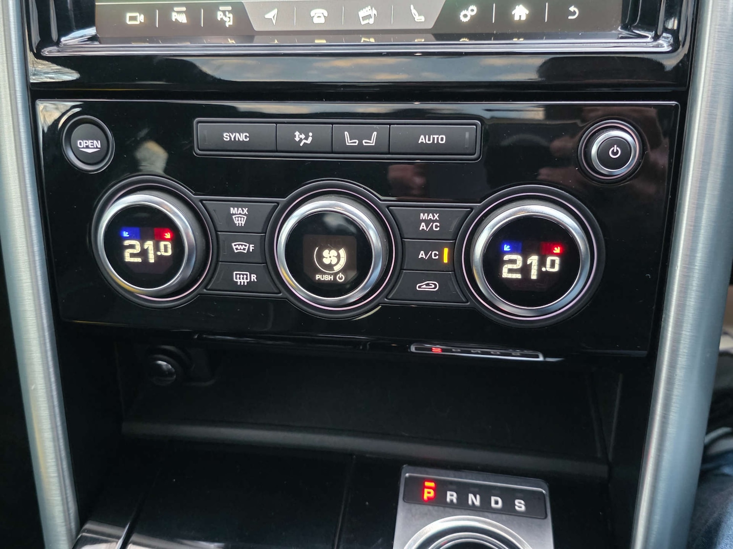 Used Land Rover Discovery 2019 for sale - 77025215: Photo 29