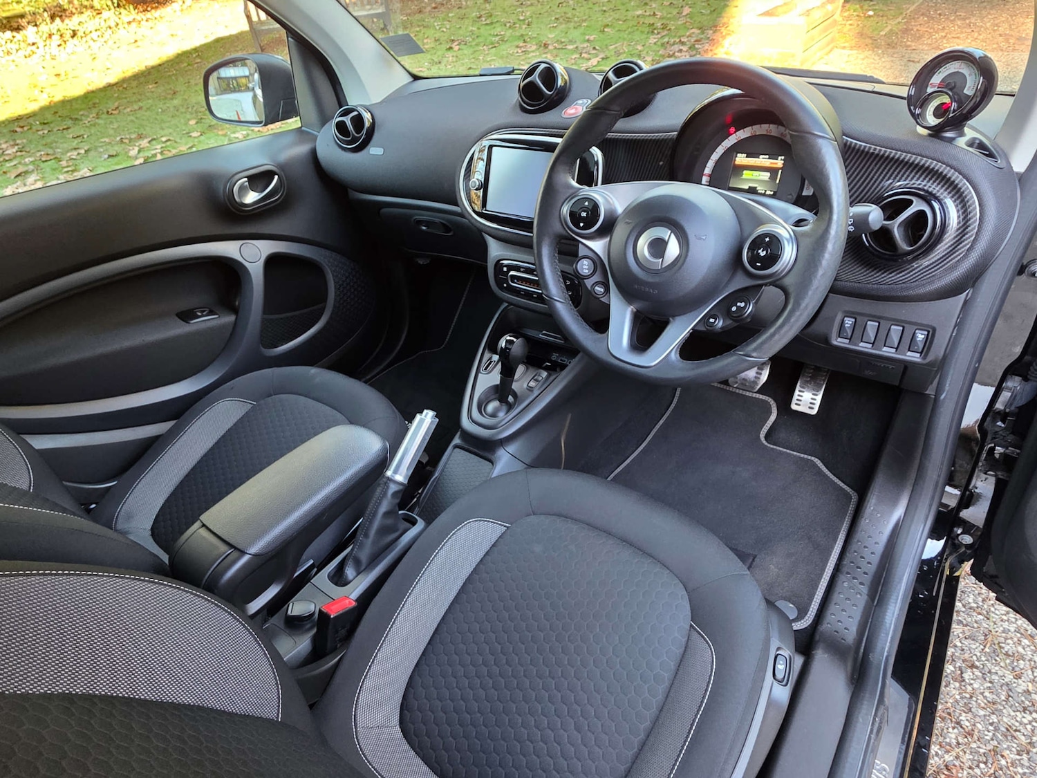 Used smart fortwo 2021 for sale - 77105760: Photo 14