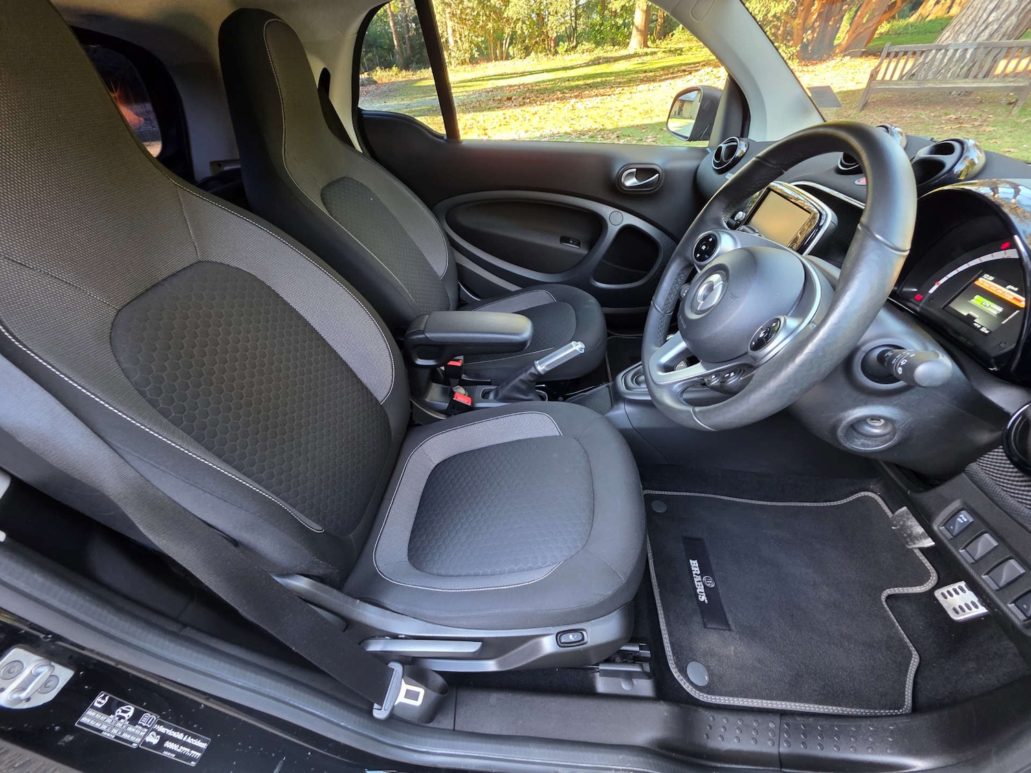 Used smart fortwo 2021 for sale - 77105760: Photo 16