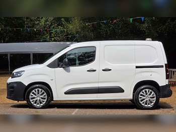 Used Citroen Berlingo 2020 for sale - 79307992: Photo