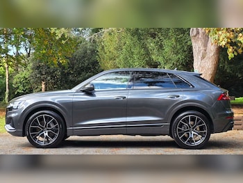 Used Audi Q8 2022 for sale - 76985160: Photo