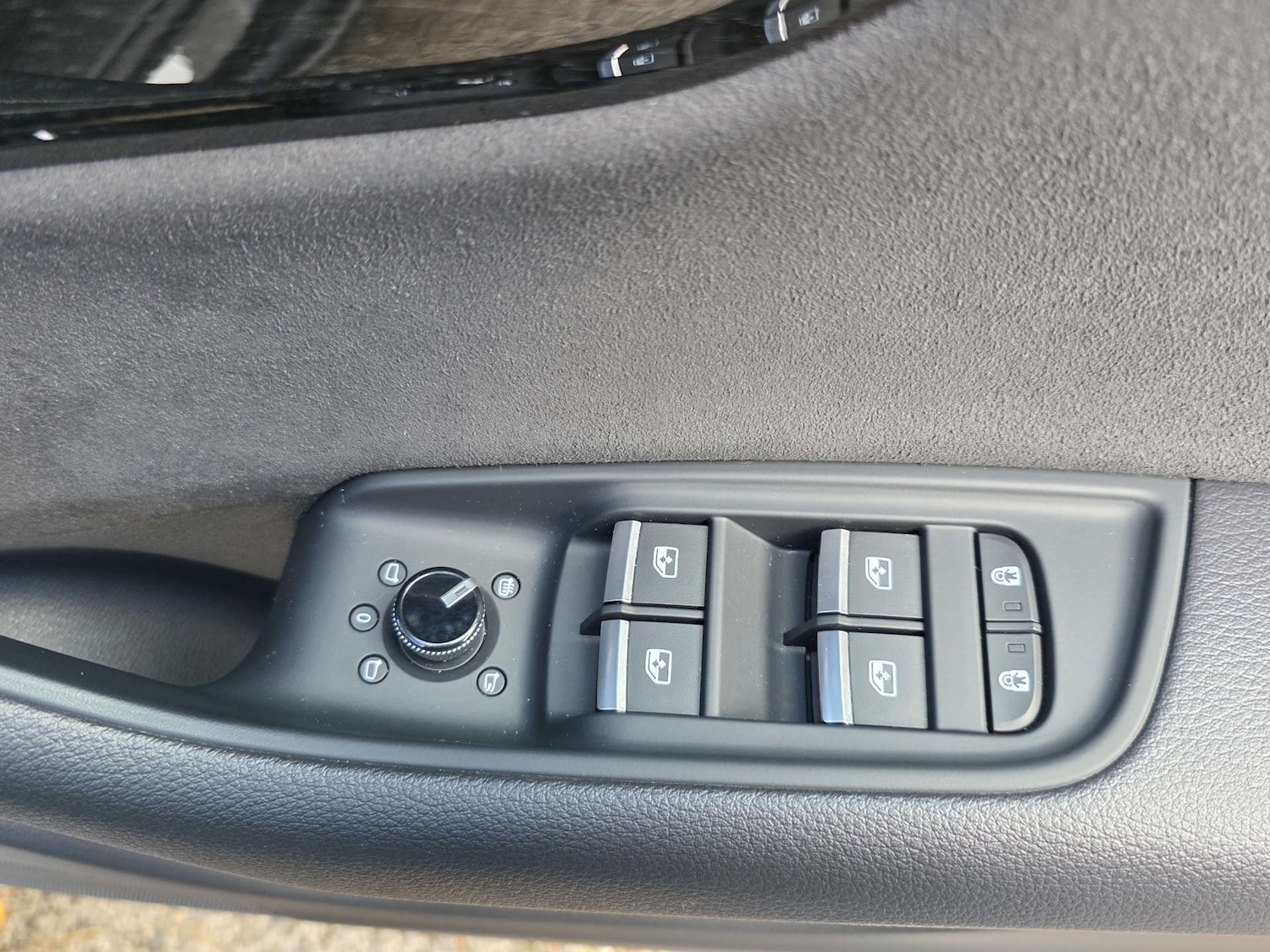 Used Audi Q8 2022 for sale - 76985160: Photo 41