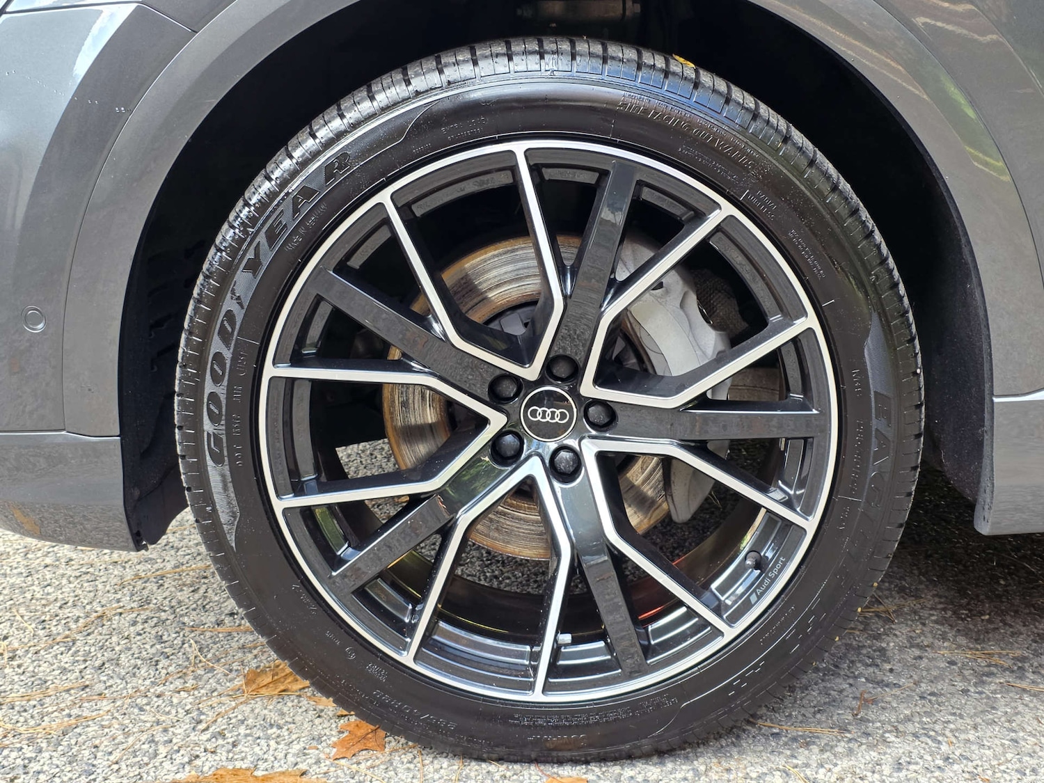 Used Audi Q8 2022 for sale - 76985160: Photo 7