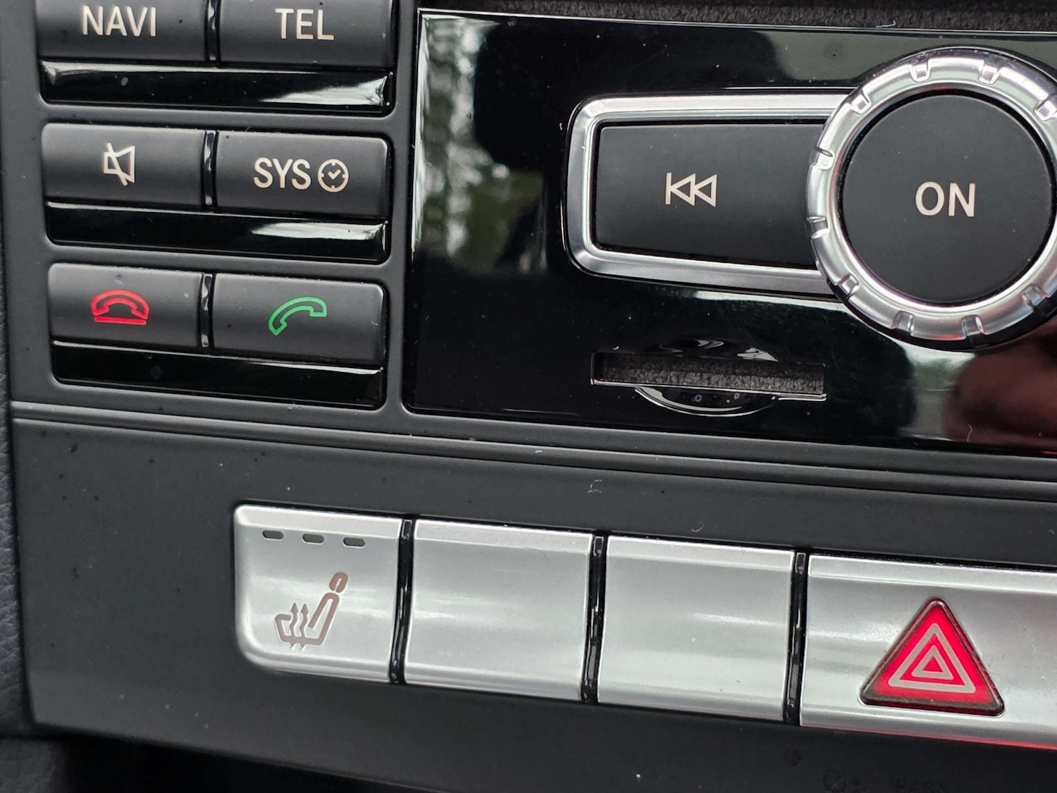 Used Mercedes-Benz E Class 2015 for sale - 76985157: Photo 52