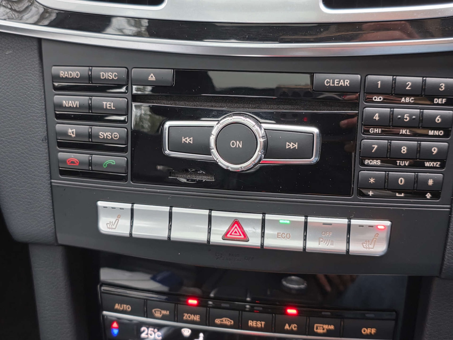 Used Mercedes-Benz E Class 2015 for sale - 76985157: Photo 53