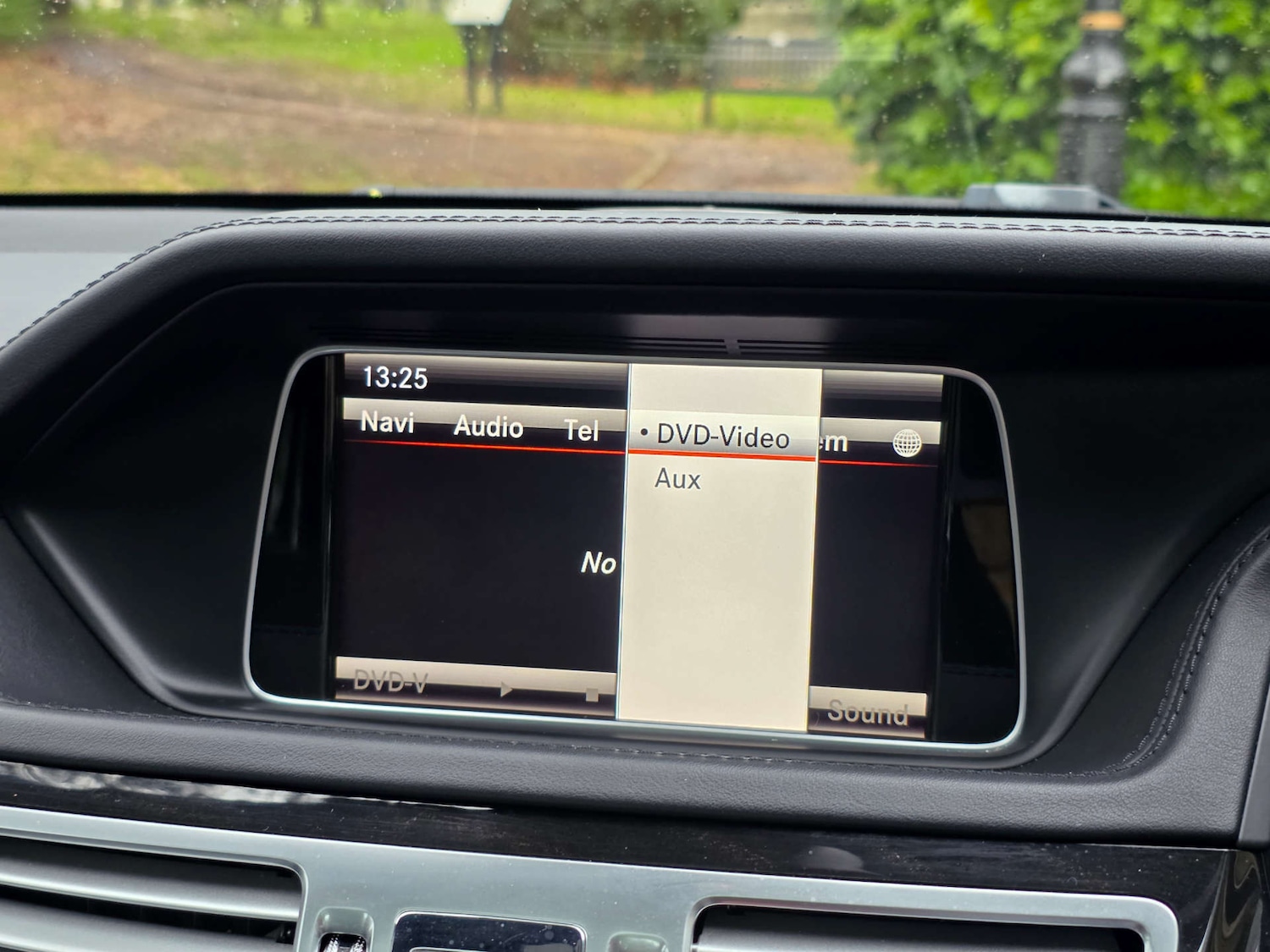 Used Mercedes-Benz E Class 2015 for sale - 76985157: Photo 61