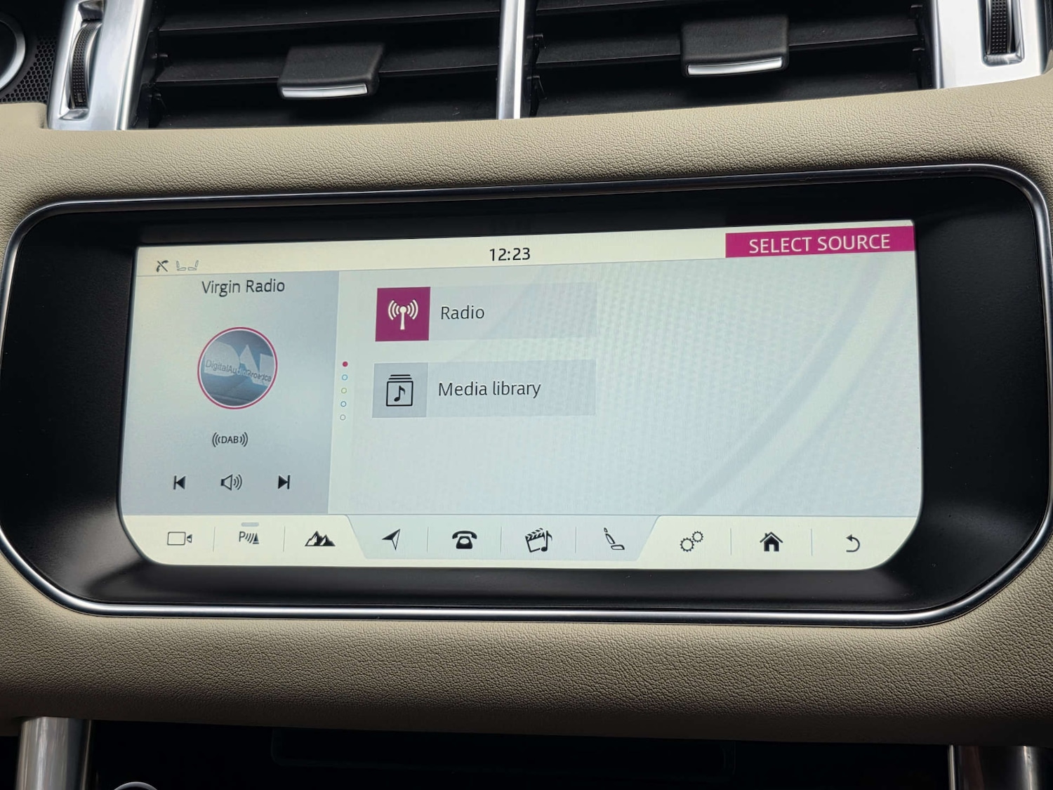 Used Land Rover Range Rover Sport 2017 for sale - 76894414: Photo 36