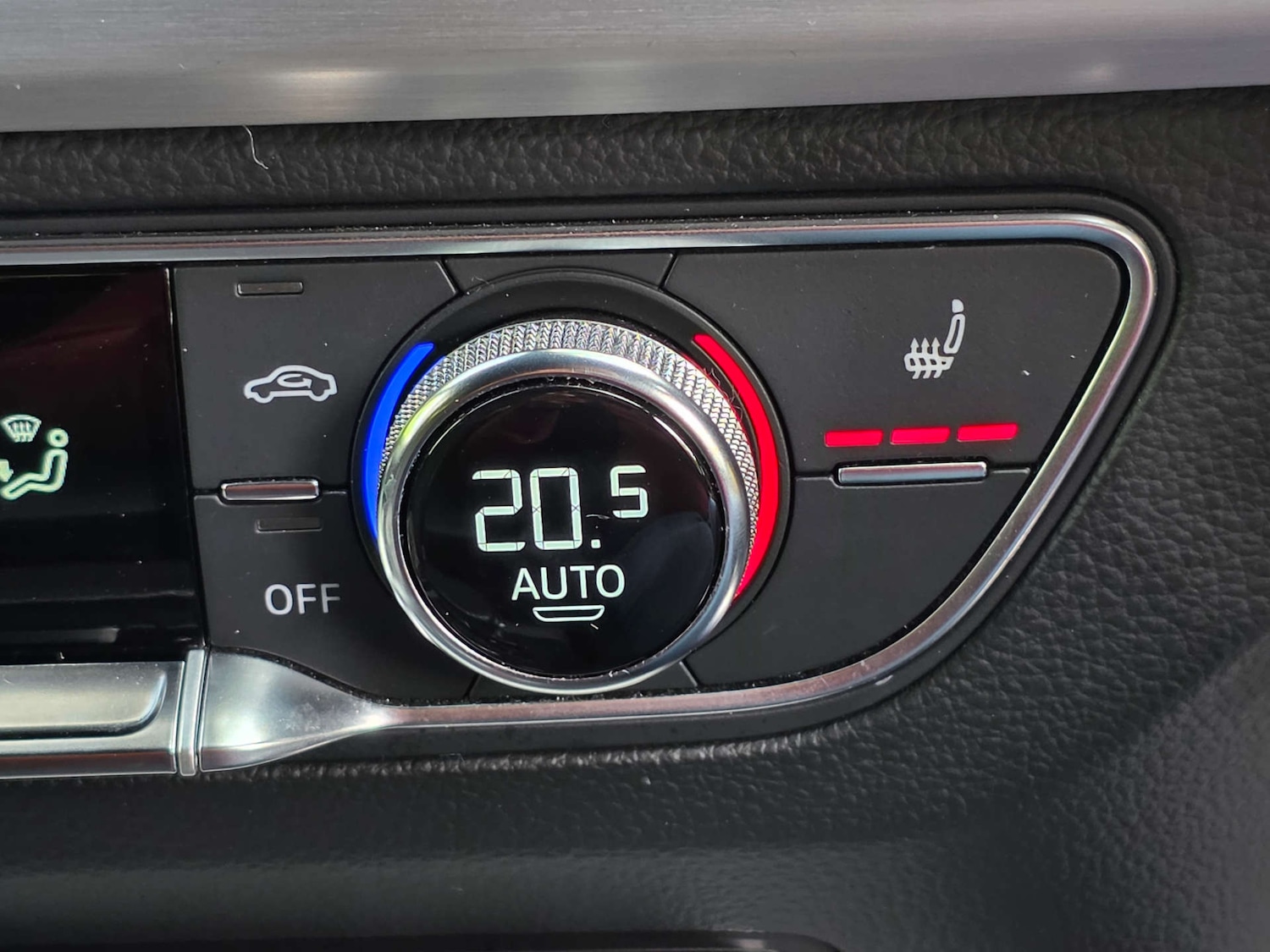 Used Audi Q5 2018 for sale - 76412622: Photo 32