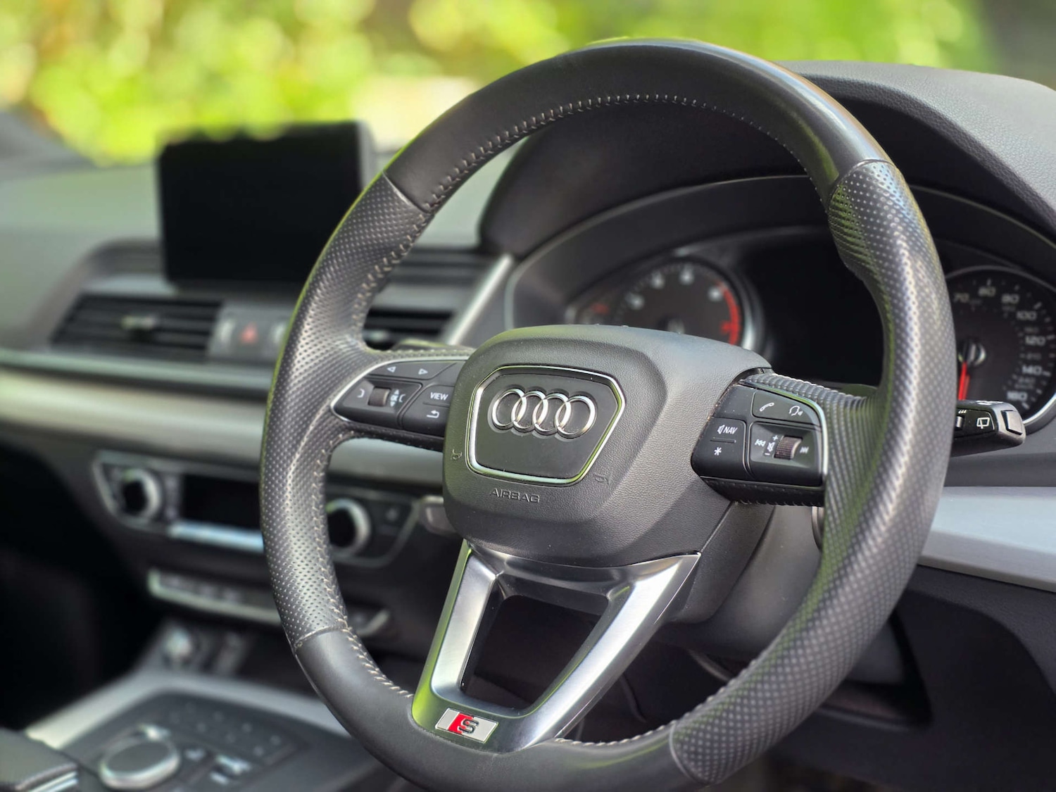 Used Audi Q5 2018 for sale - 76412622: Photo 9