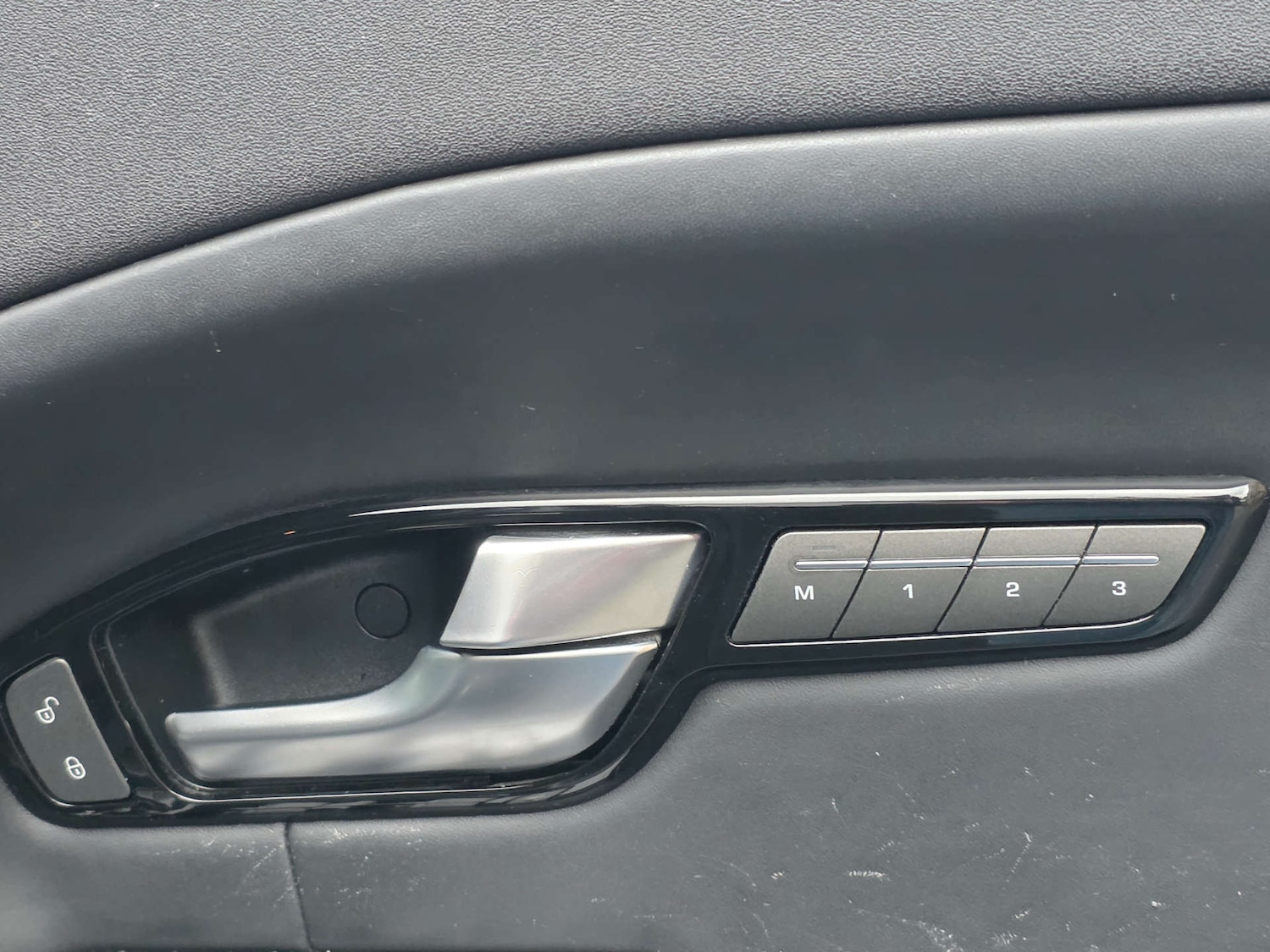 Used Land Rover Range Rover Evoque 2016 for sale - 77059116: Photo 41