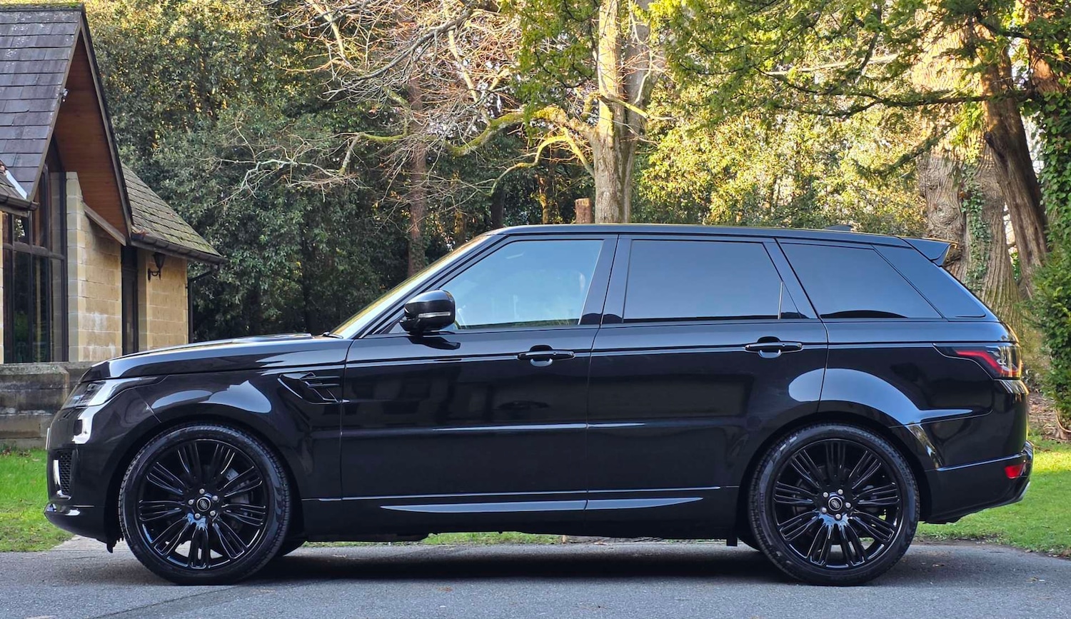 Used Land Rover Range Rover Sport 2022 for sale - 77045731: Photo 3