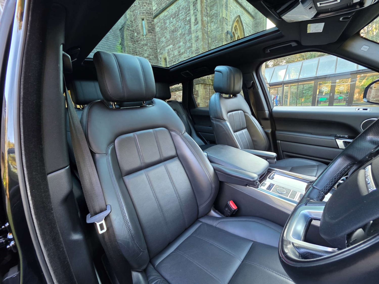 Used Land Rover Range Rover Sport 2022 for sale - 77045731: Photo 4