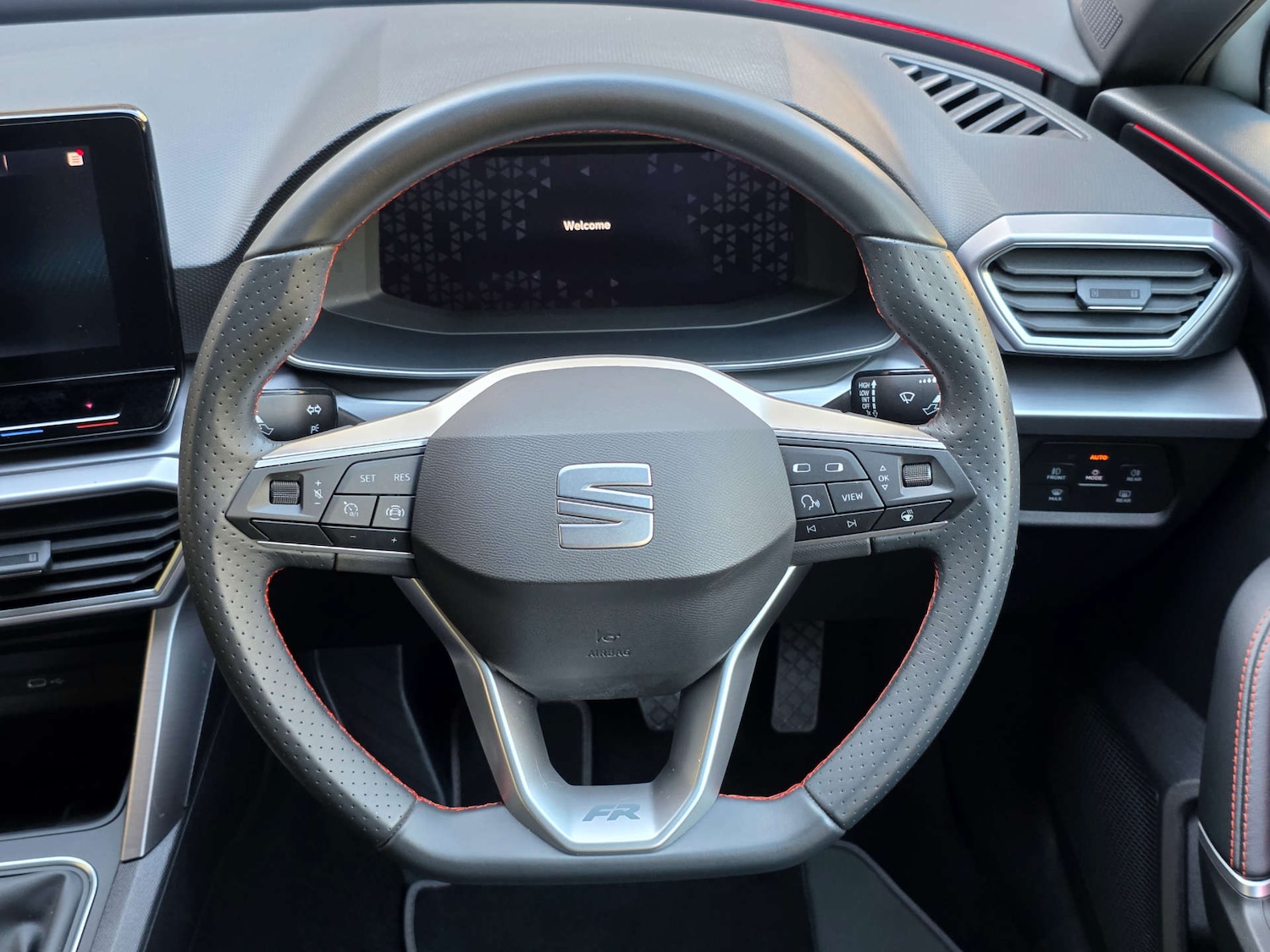 Used SEAT Leon 2024 for sale - 77932001: Photo 10