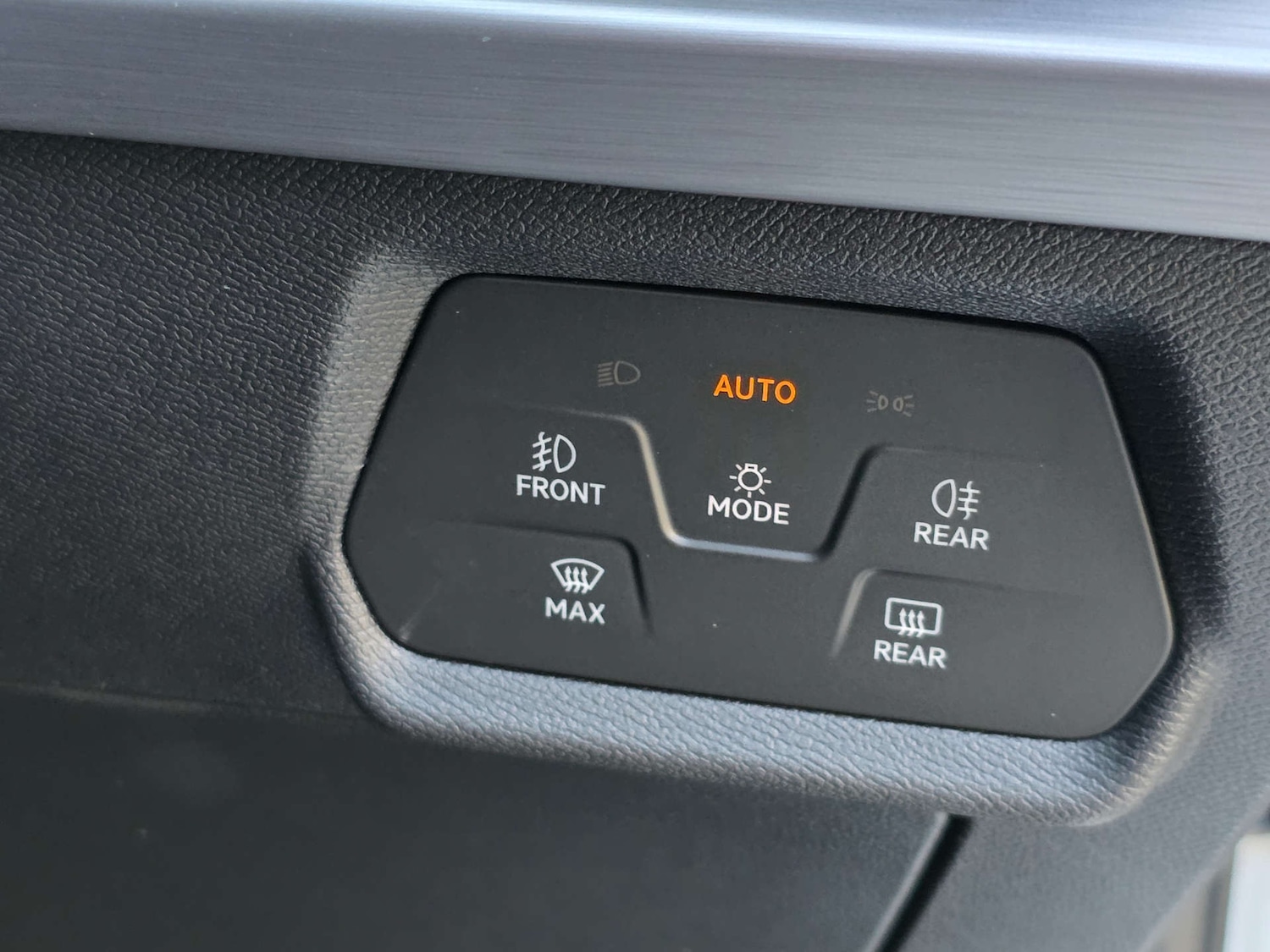 Used SEAT Leon 2024 for sale - 77932001: Photo 34