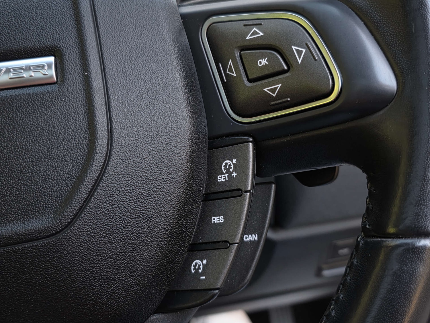 Used Land Rover Range Rover Evoque 2019 for sale - 77934076: Photo 35