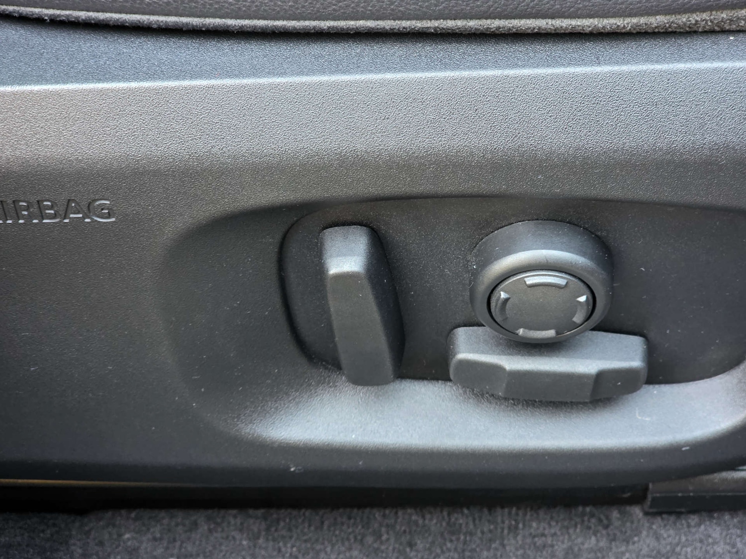 Used Land Rover Range Rover Evoque 2019 for sale - 77934076: Photo 40