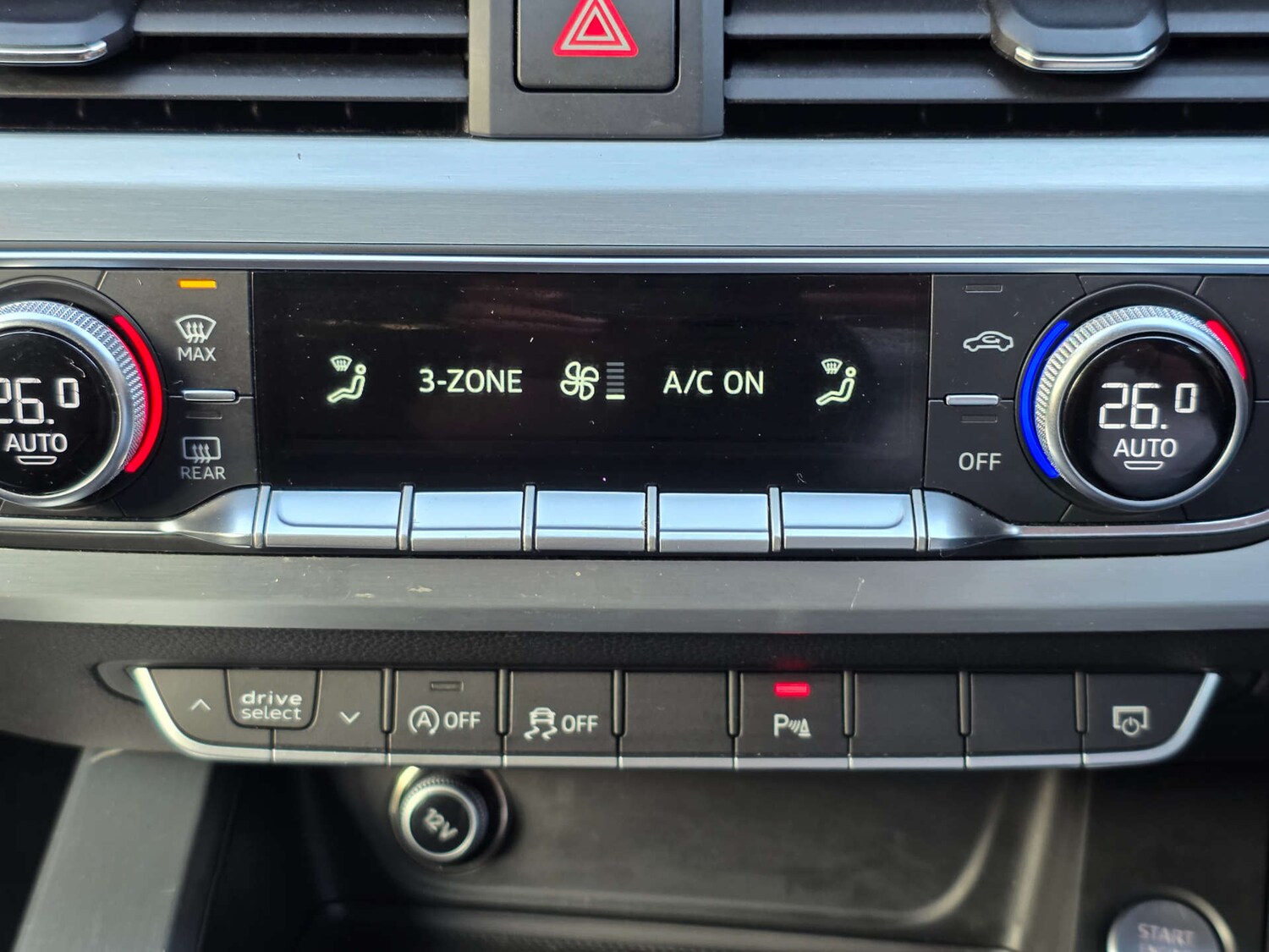 Used Audi A4 2016 for sale - 77749158: Photo 35