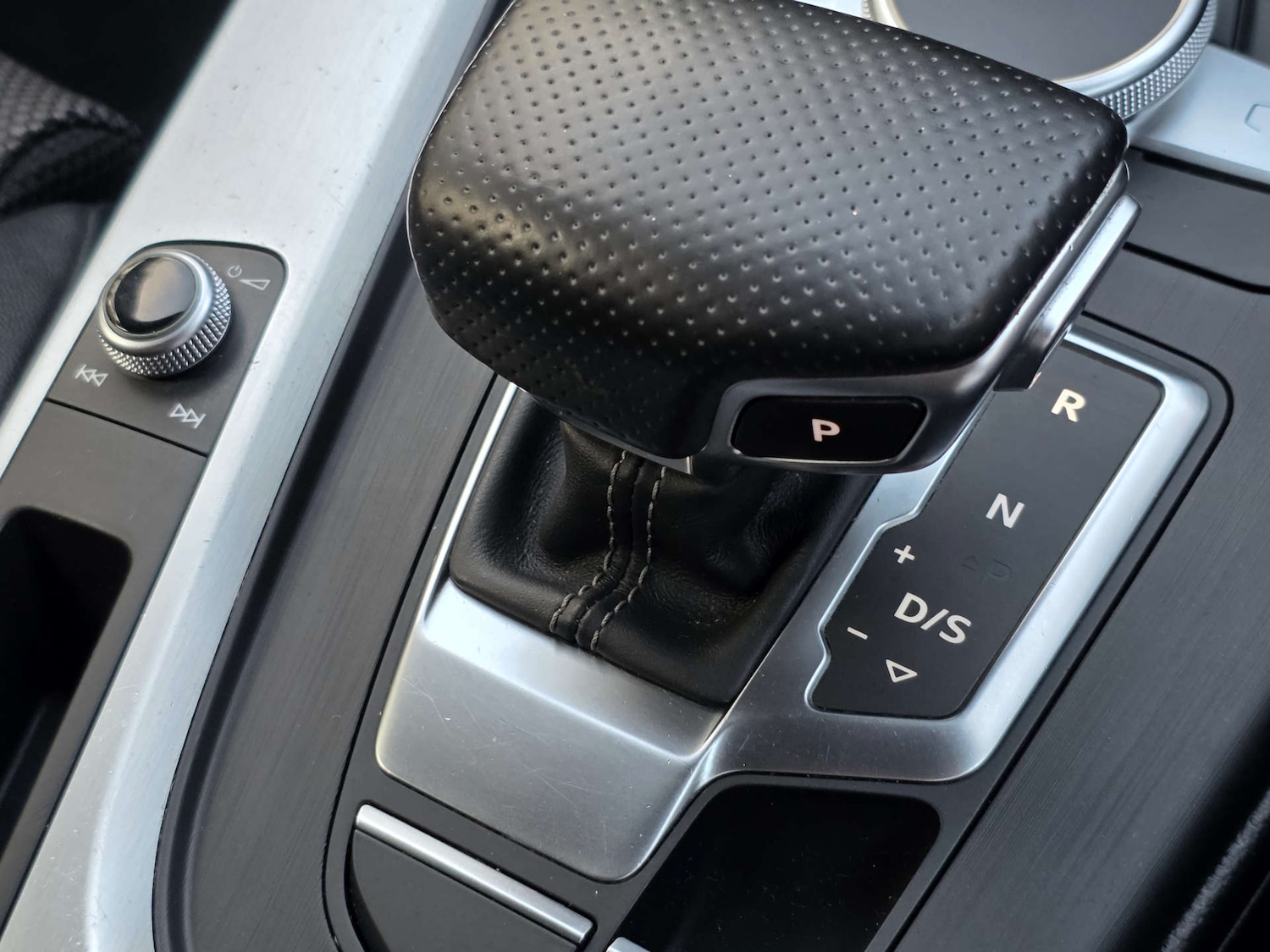 Used Audi A4 2016 for sale - 77749158: Photo 37