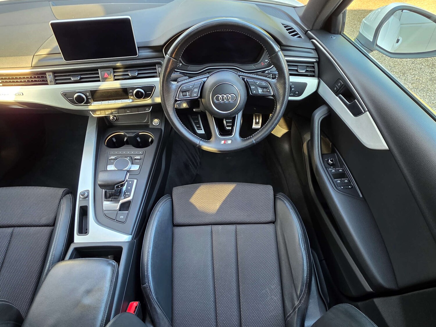 Used Audi A4 2016 for sale - 77749158: Photo 9