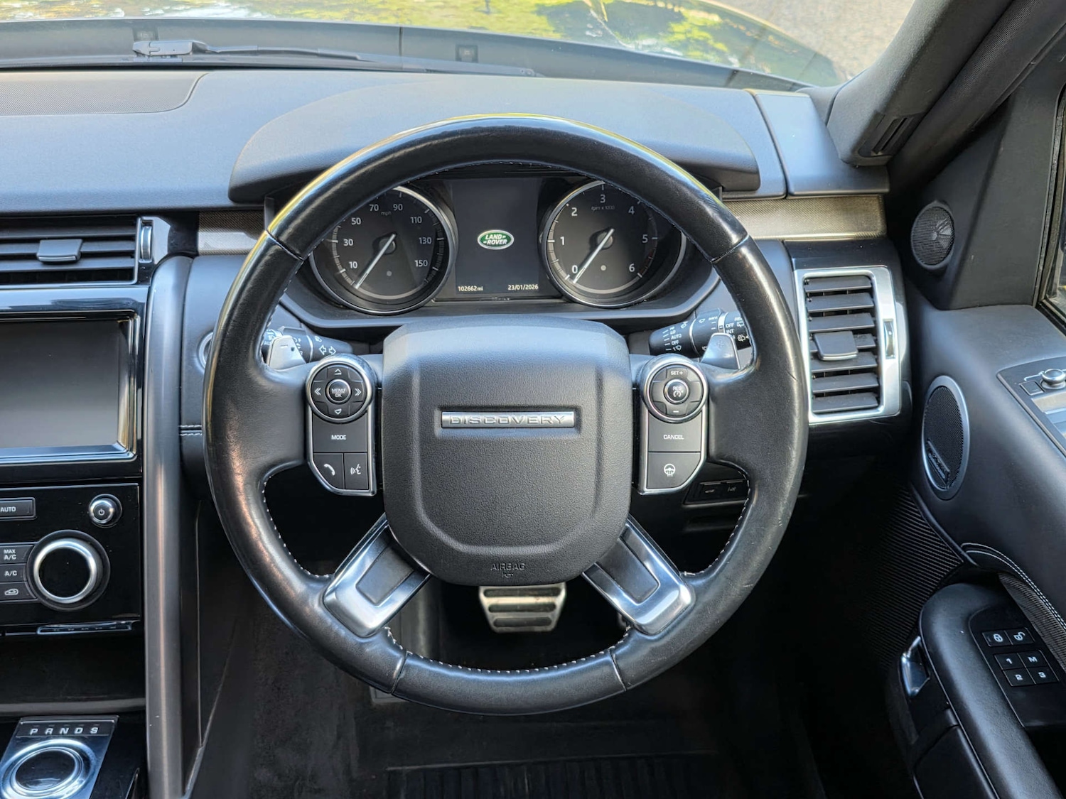 Used Land Rover Discovery 2017 for sale - 77301674: Photo 11