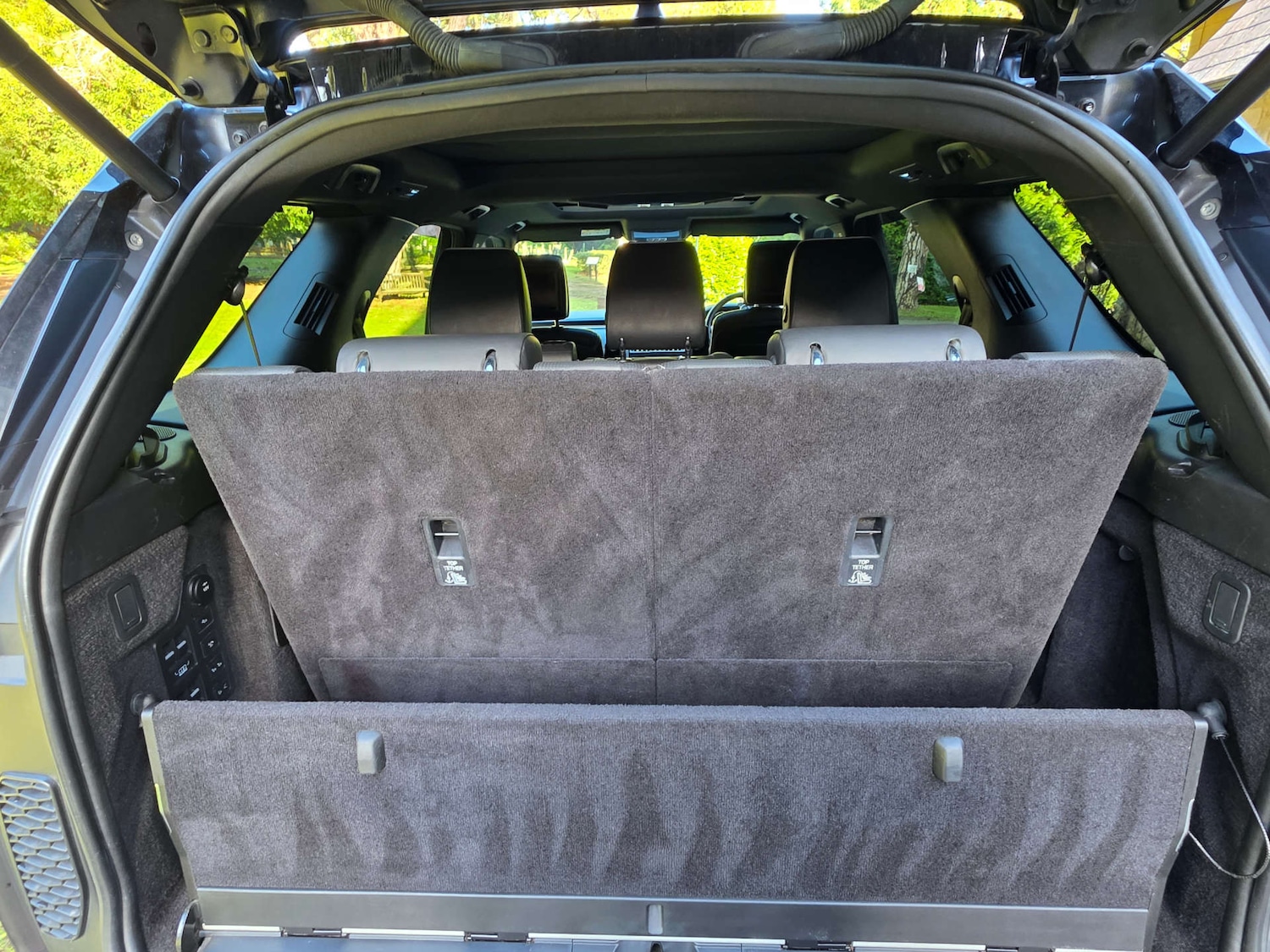 Used Land Rover Discovery 2017 for sale - 77301674: Photo 22