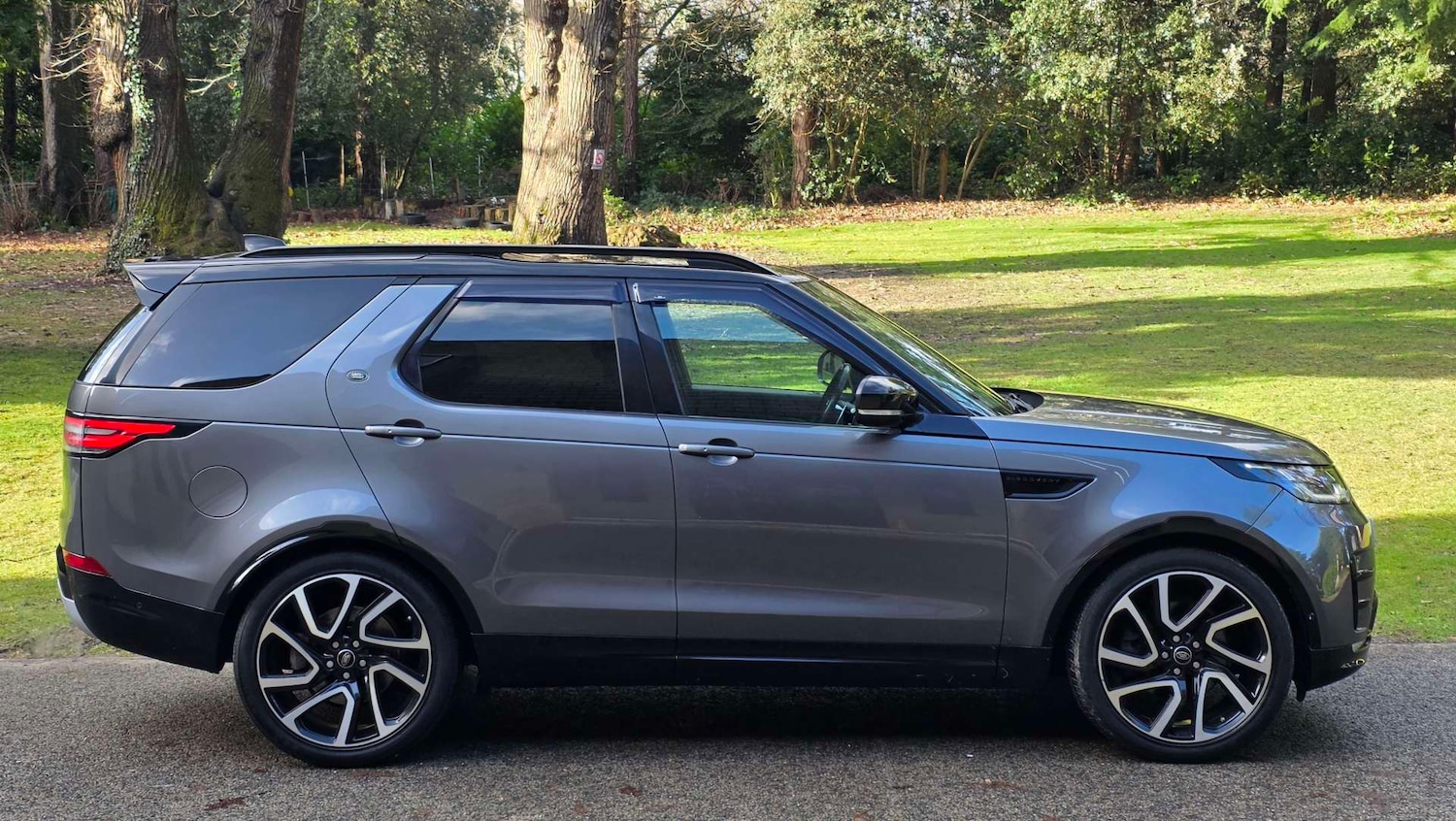 Used Land Rover Discovery 2017 for sale - 77301674: Photo 35