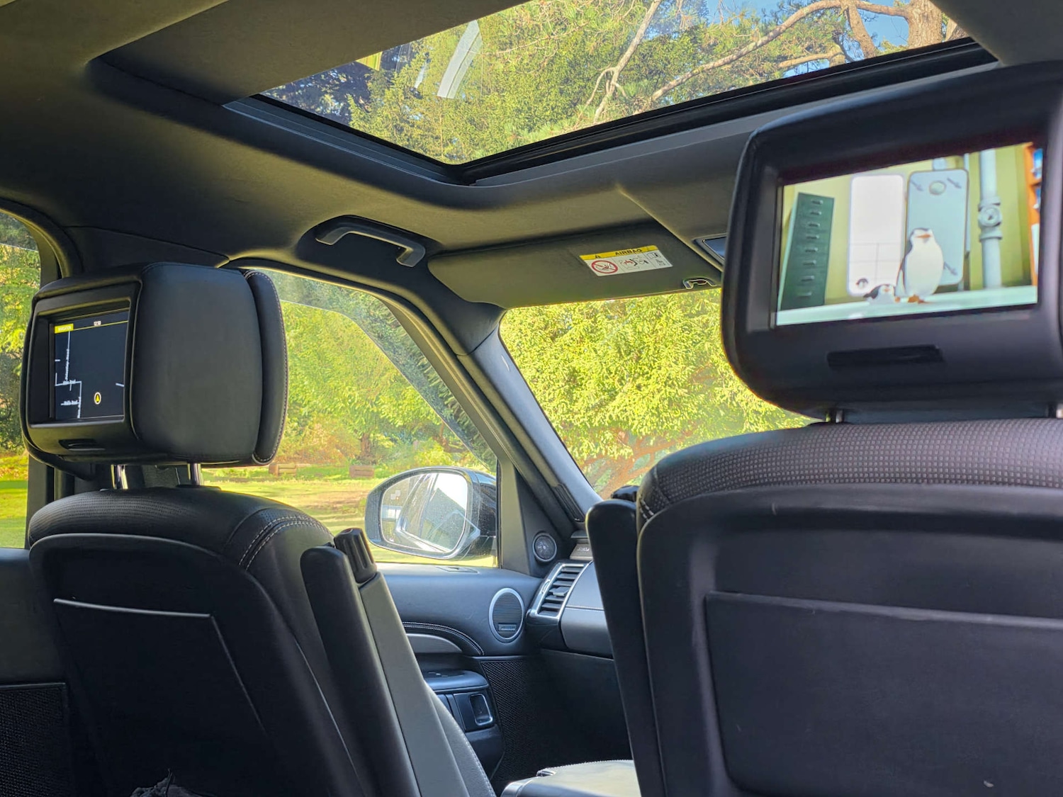 Used Land Rover Discovery 2017 for sale - 77301674: Photo 4