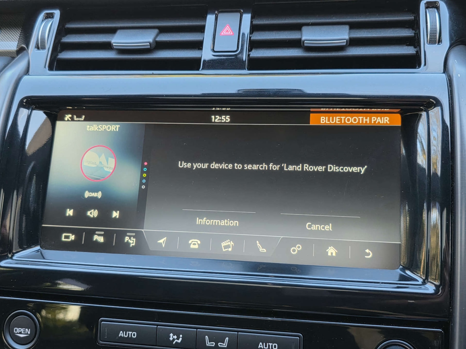 Used Land Rover Discovery 2017 for sale - 77301674: Photo 69