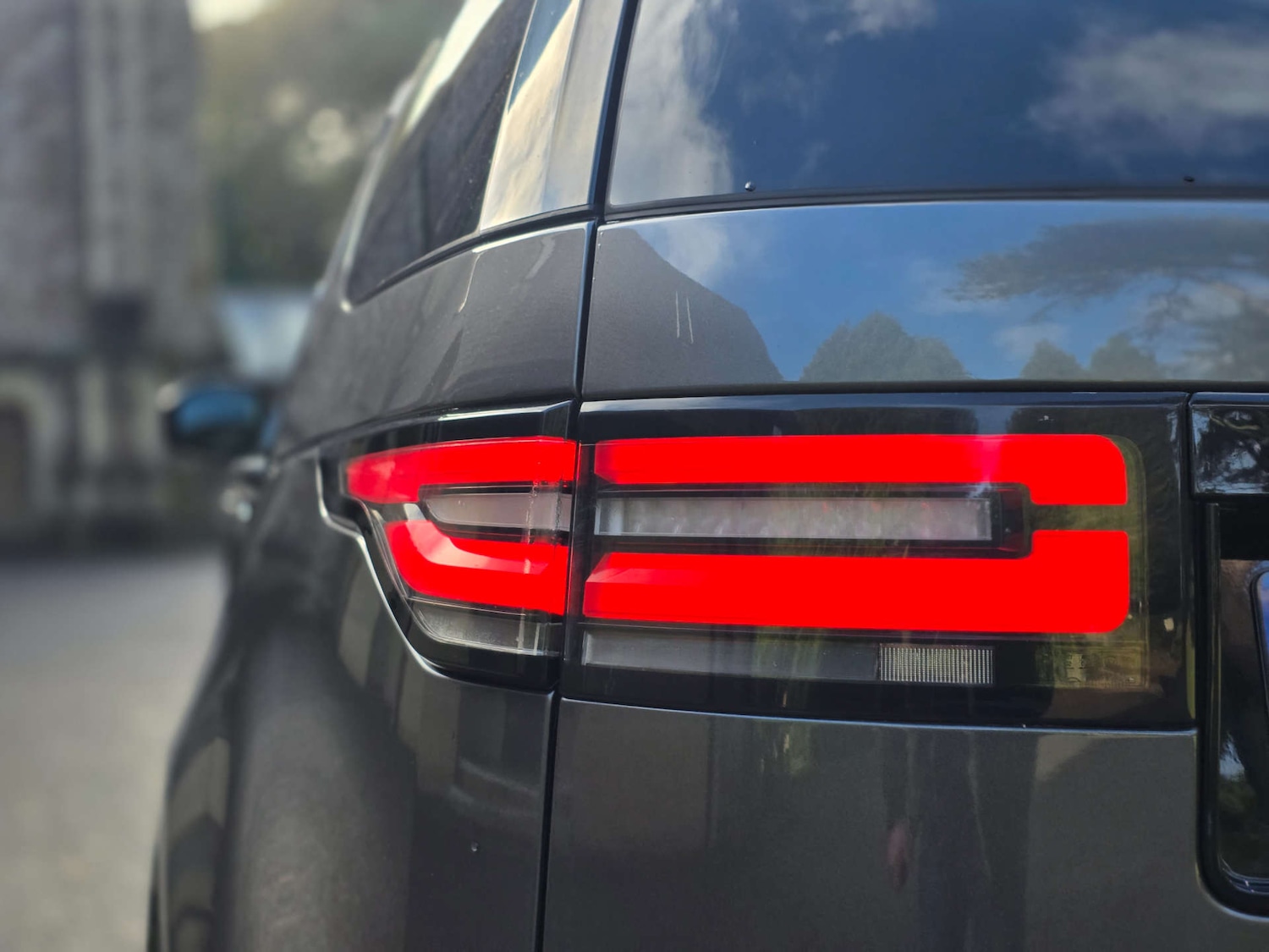 Used Land Rover Discovery 2017 for sale - 77301674: Photo 76