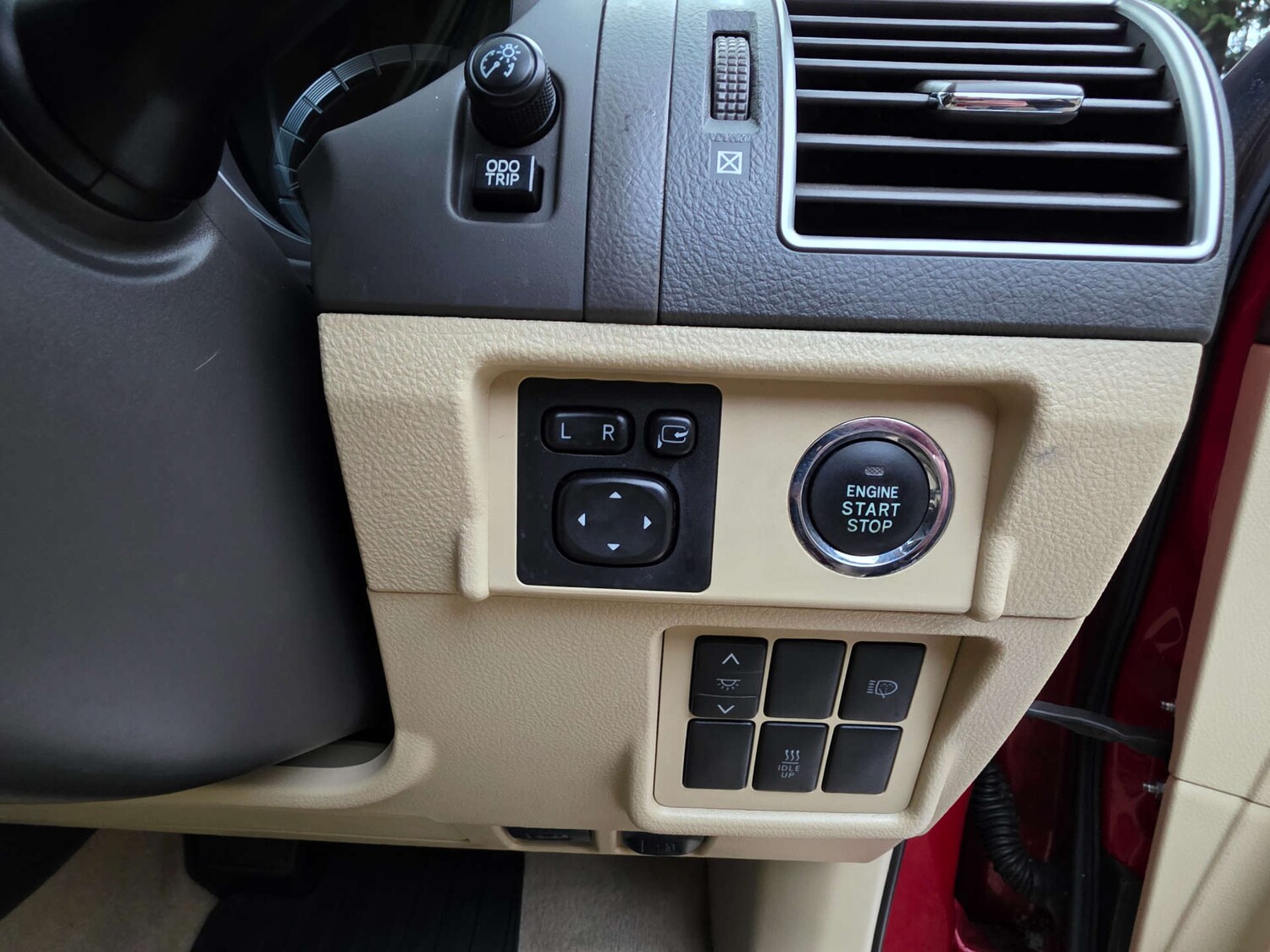 Used Toyota Land Cruiser 2016 for sale - 77617076: Photo 43