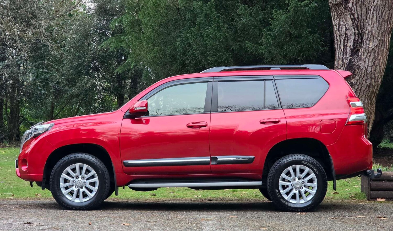 Used Toyota Land Cruiser 2016 for sale - 77617076: Photo 67